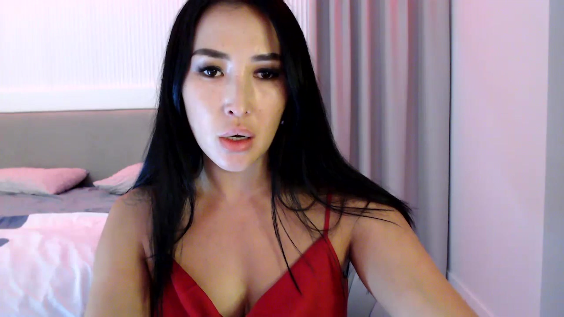 Gallery image thumbnail from Summerrlove's myfreecams stream on, 07/08/2023, 19:21 image 2 of 20