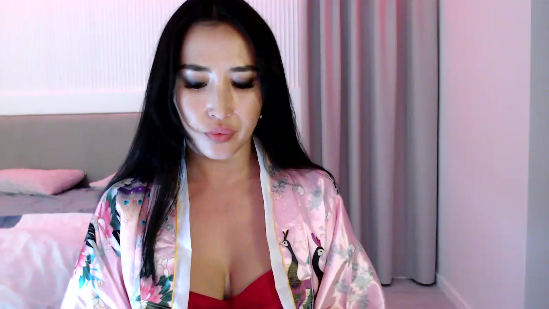 Gallery image thumbnail from Summerrlove's myfreecams stream on, 07/08/2023, 21:11 image 12 of 20