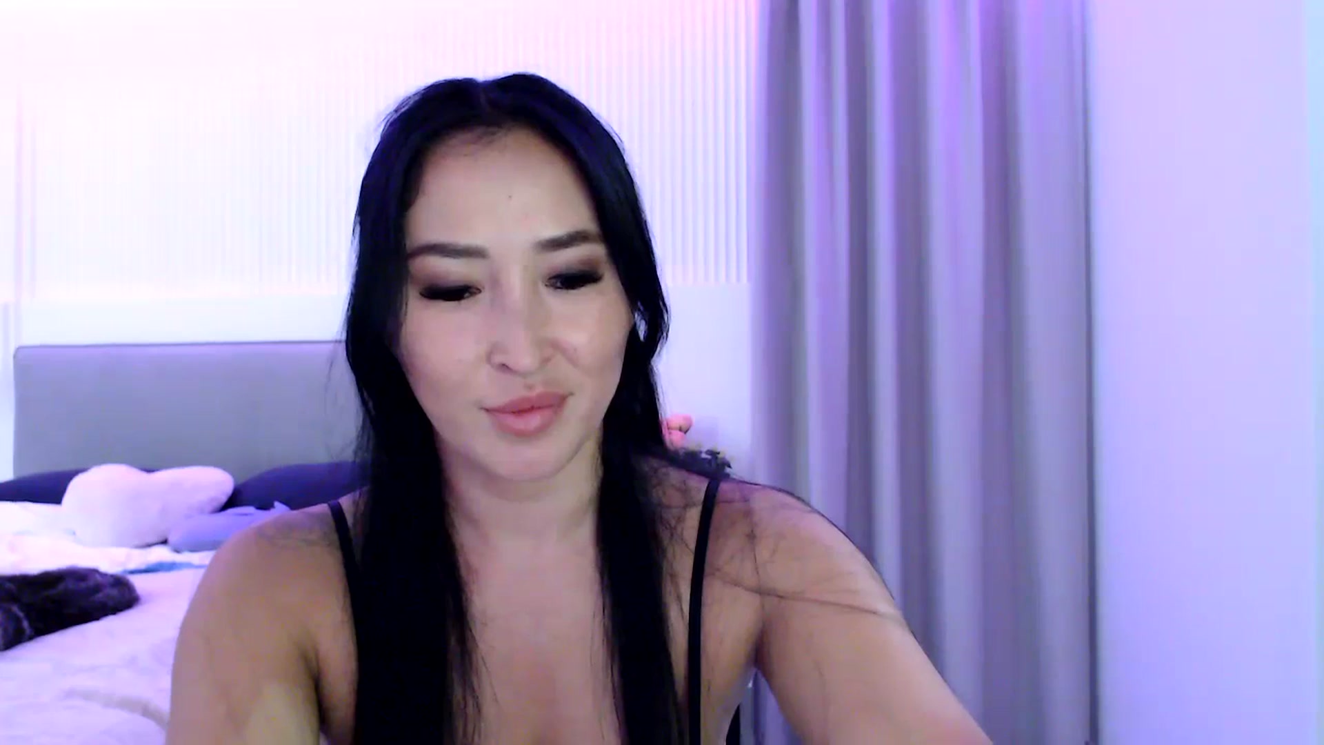 Gallery image thumbnail from Summerrlove's myfreecams stream on, 07/09/2023, 23:29 image 18 of 20