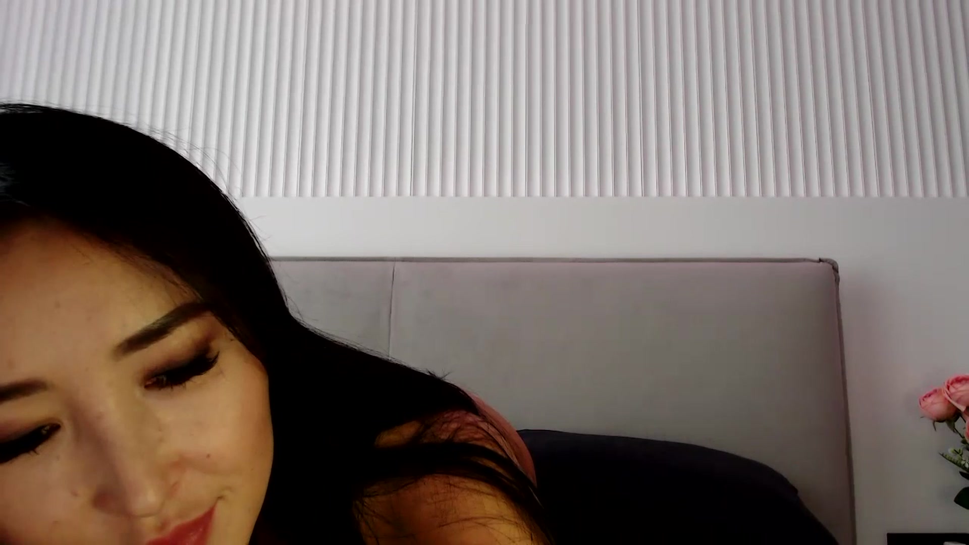Gallery image thumbnail from Summerrlove's myfreecams stream on, 07/13/2023, 11:25 image 4 of 20