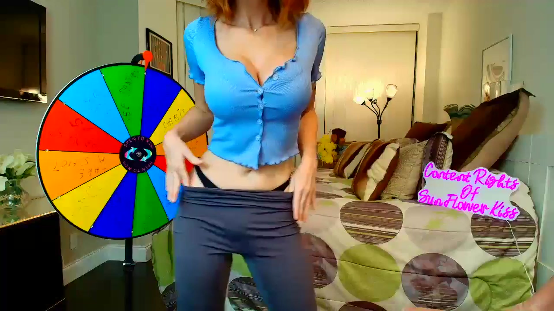 Gallery image thumbnail from SunFlowerKiss's myfreecams stream on, 11/24/2025, 05:51 image 13 of 20