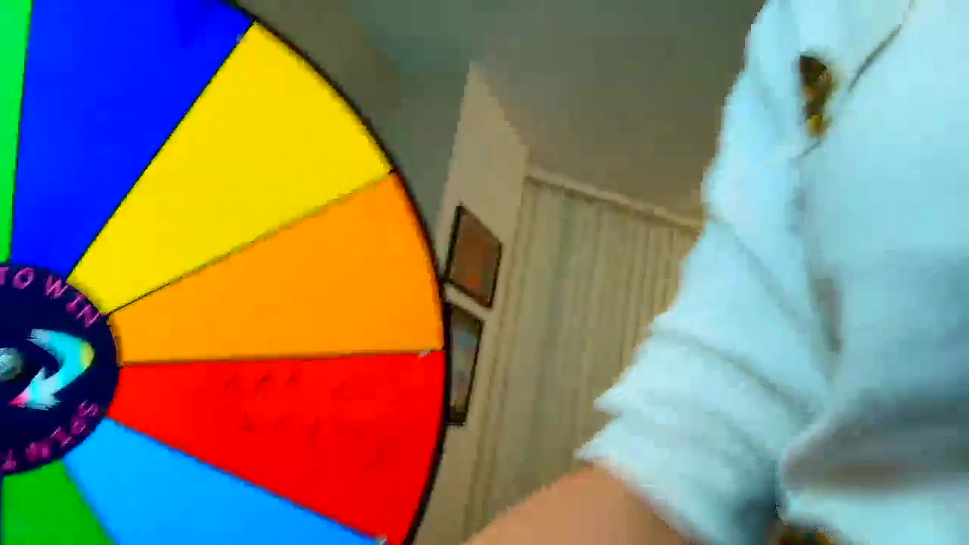 Gallery image thumbnail from SunFlowerKiss's myfreecams stream on, 11/24/2025, 05:51 image 6 of 20