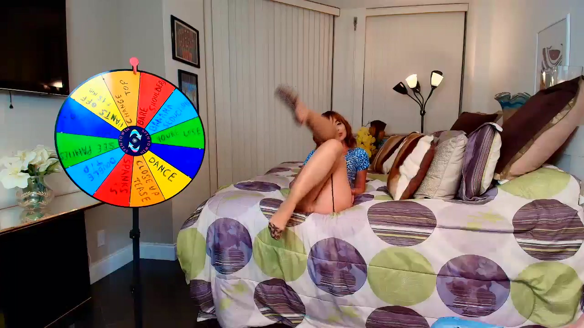 Gallery image thumbnail from SunFlowerKiss's myfreecams stream on, 11/26/2025, 05:34 image 16 of 20