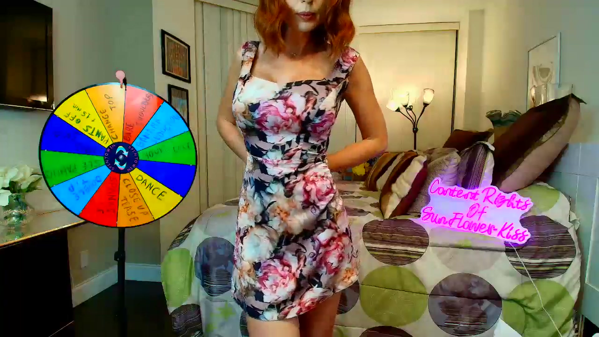 Gallery image thumbnail from SunFlowerKiss's myfreecams stream on, 11/27/2025, 03:35 image 16 of 20