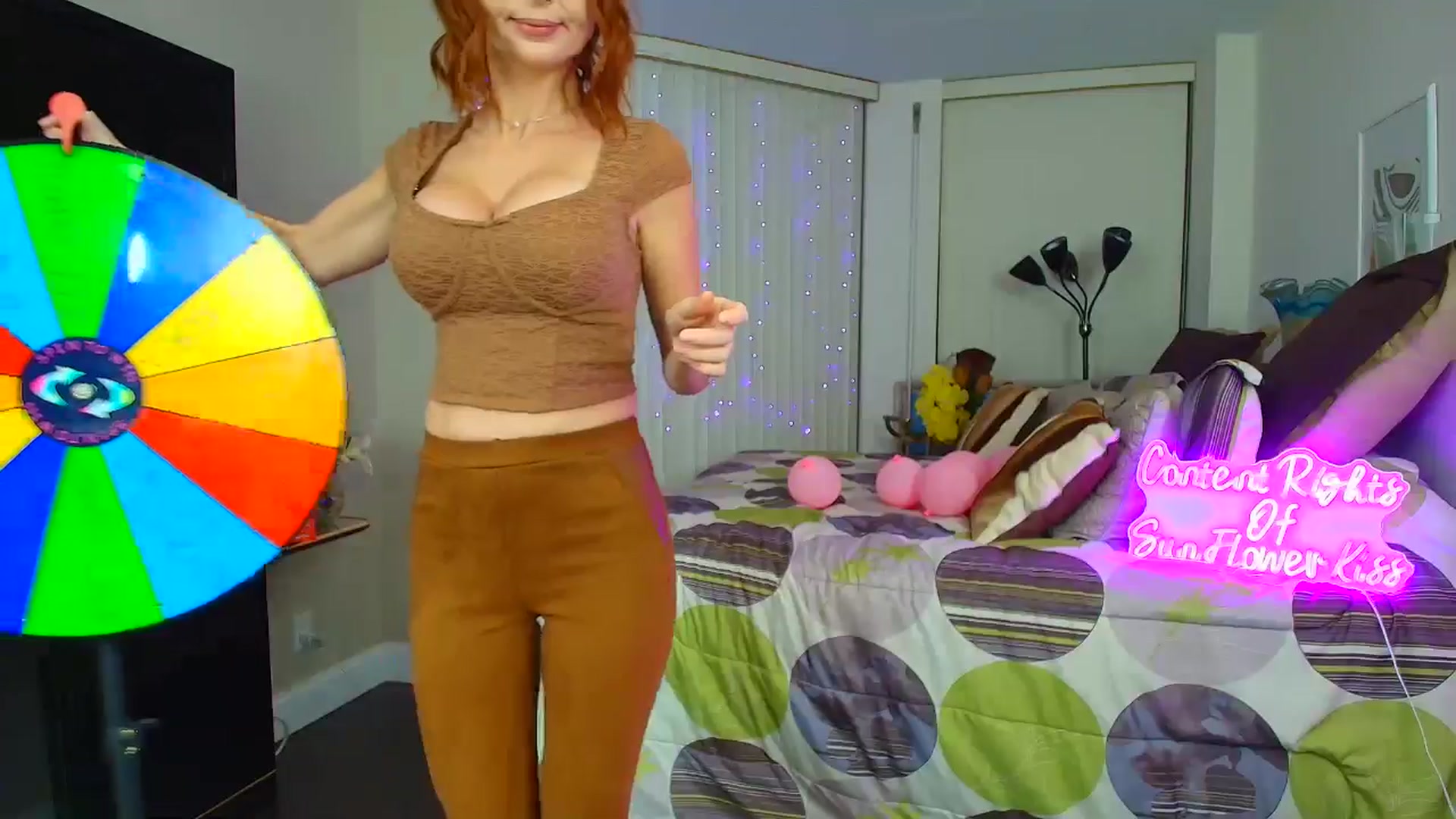 Gallery image thumbnail from SunFlowerKiss's myfreecams stream on, 01/07/2026, 24:01 image 6 of 20