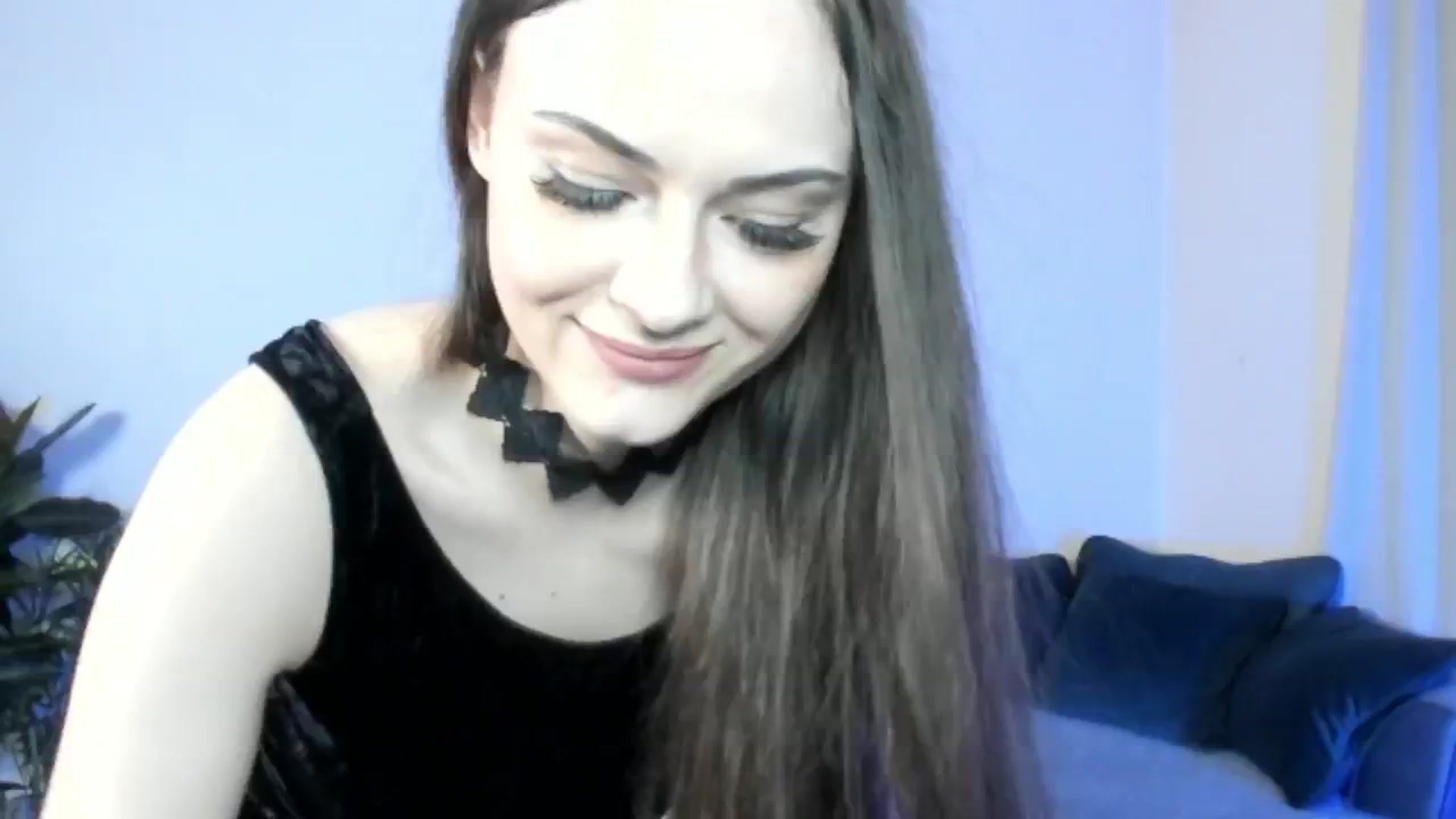 Gallery image thumbnail from SunFlyre's myfreecams stream on, 04/24/2025, 02:32 image 9 of 20