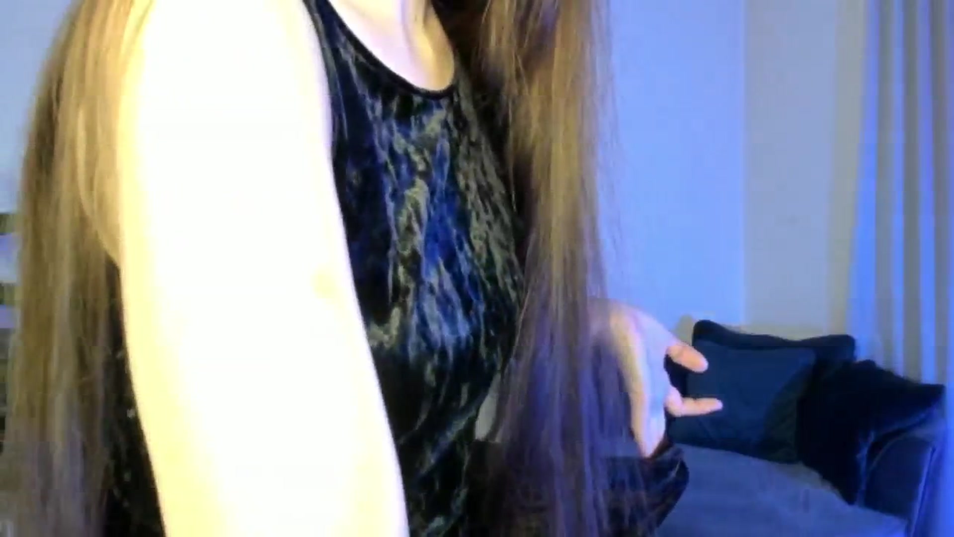 Gallery image thumbnail from SunFlyre's myfreecams stream on, 06/29/2025, 02:08 image 18 of 20