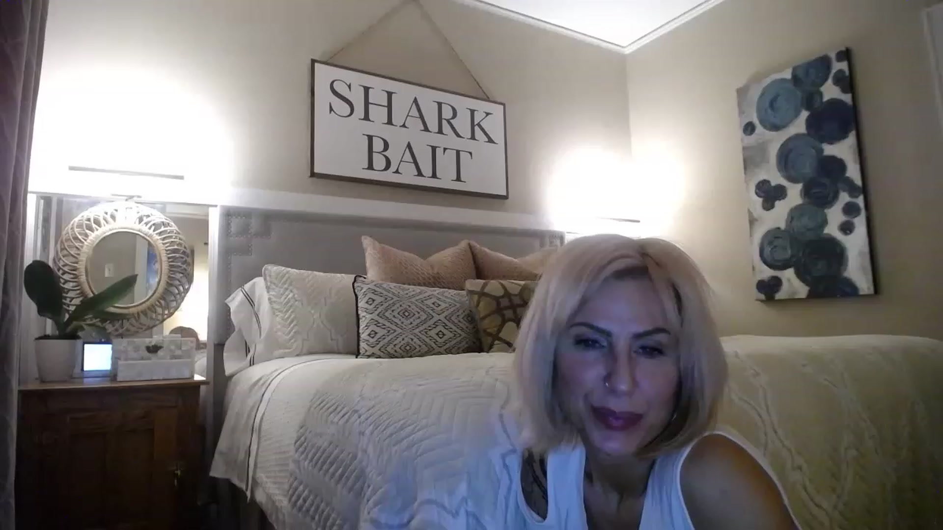 Gallery image thumbnail from SunFunBunny's myfreecams stream on, 04/12/2023, 05:06 image 14 of 20