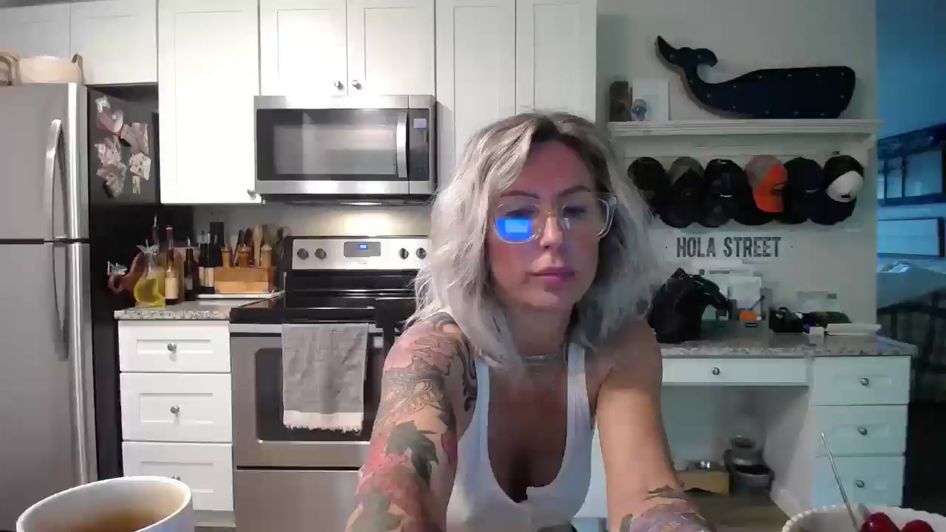 Gallery image thumbnail from SunFunBunny's myfreecams stream on, 06/25/2025, 17:49 image 7 of 20