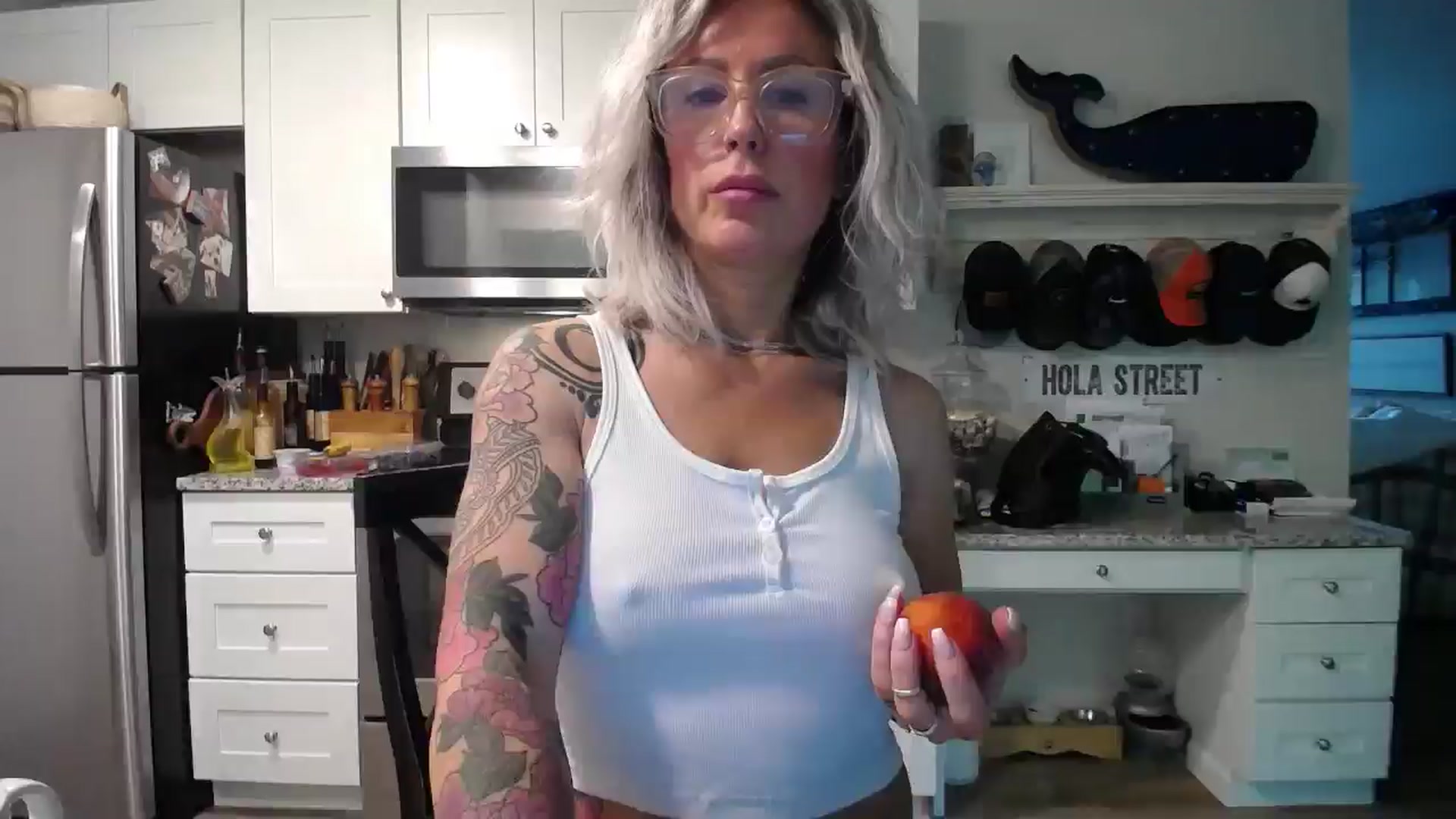 Gallery image thumbnail from SunFunBunny's myfreecams stream on, 06/25/2025, 17:49 image 1 of 20