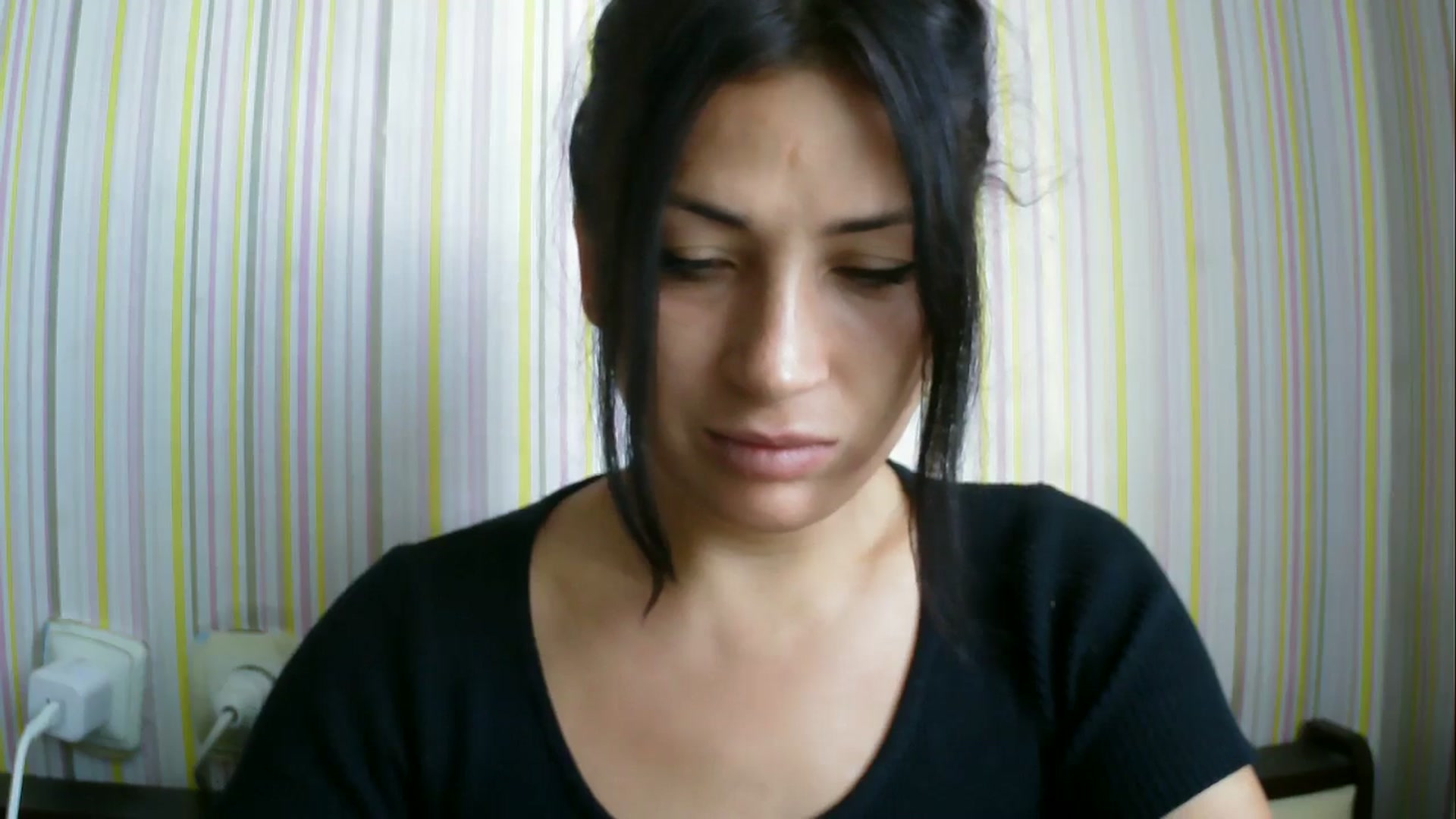 Gallery image thumbnail from SunShine90's myfreecams stream on, 08/19/2025, 14:08 image 16 of 20
