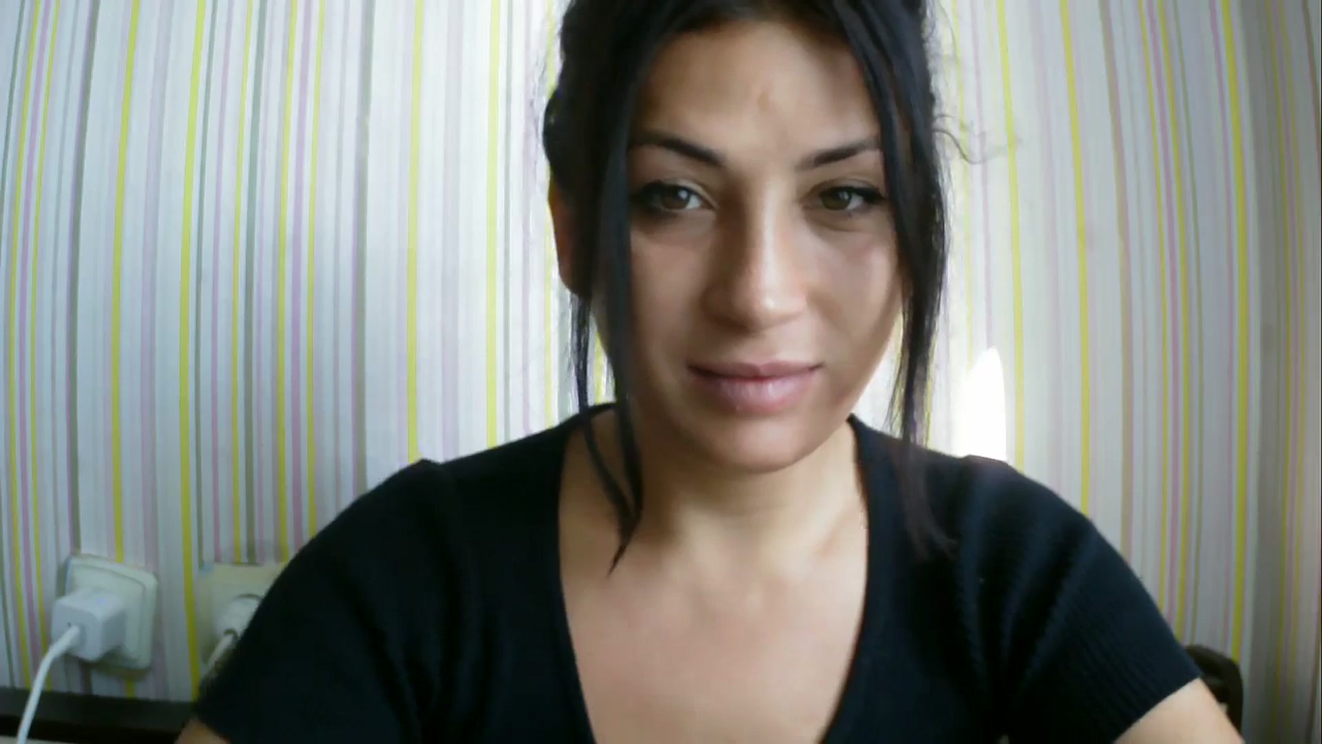 Gallery image thumbnail from SunShine90's myfreecams stream on, 08/19/2025, 14:08 image 2 of 20