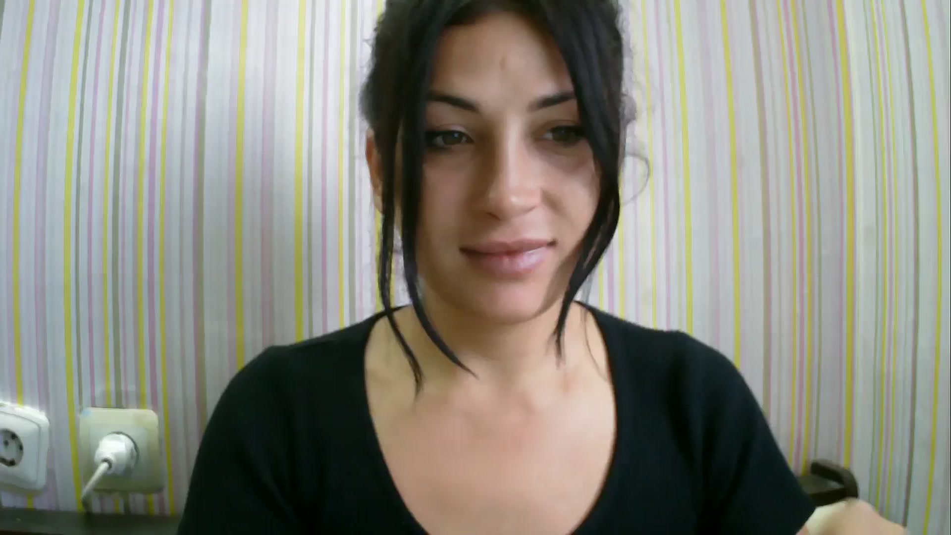 Gallery image thumbnail from SunShine90's myfreecams stream on, 08/19/2025, 15:55 image 13 of 20