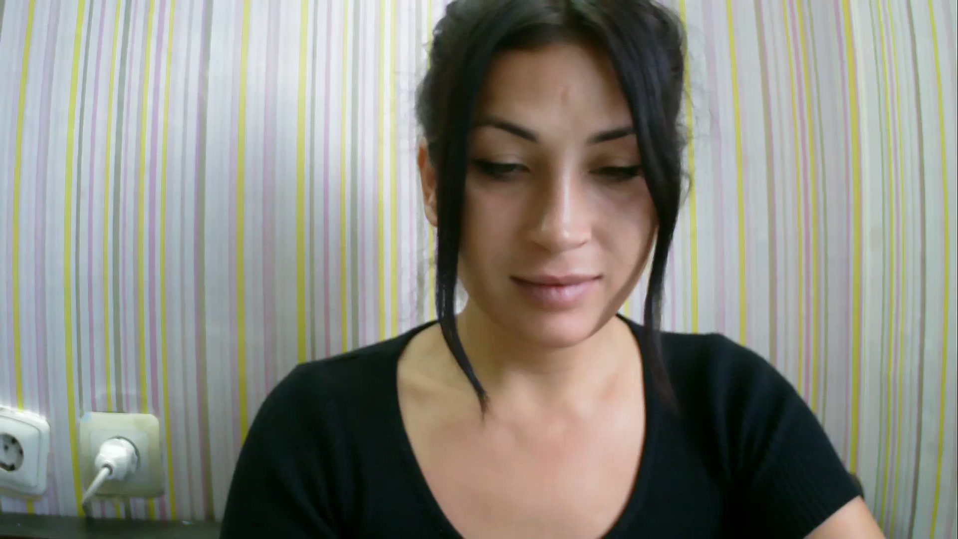 Gallery image thumbnail from SunShine90's myfreecams stream on, 08/19/2025, 15:55 image 7 of 20