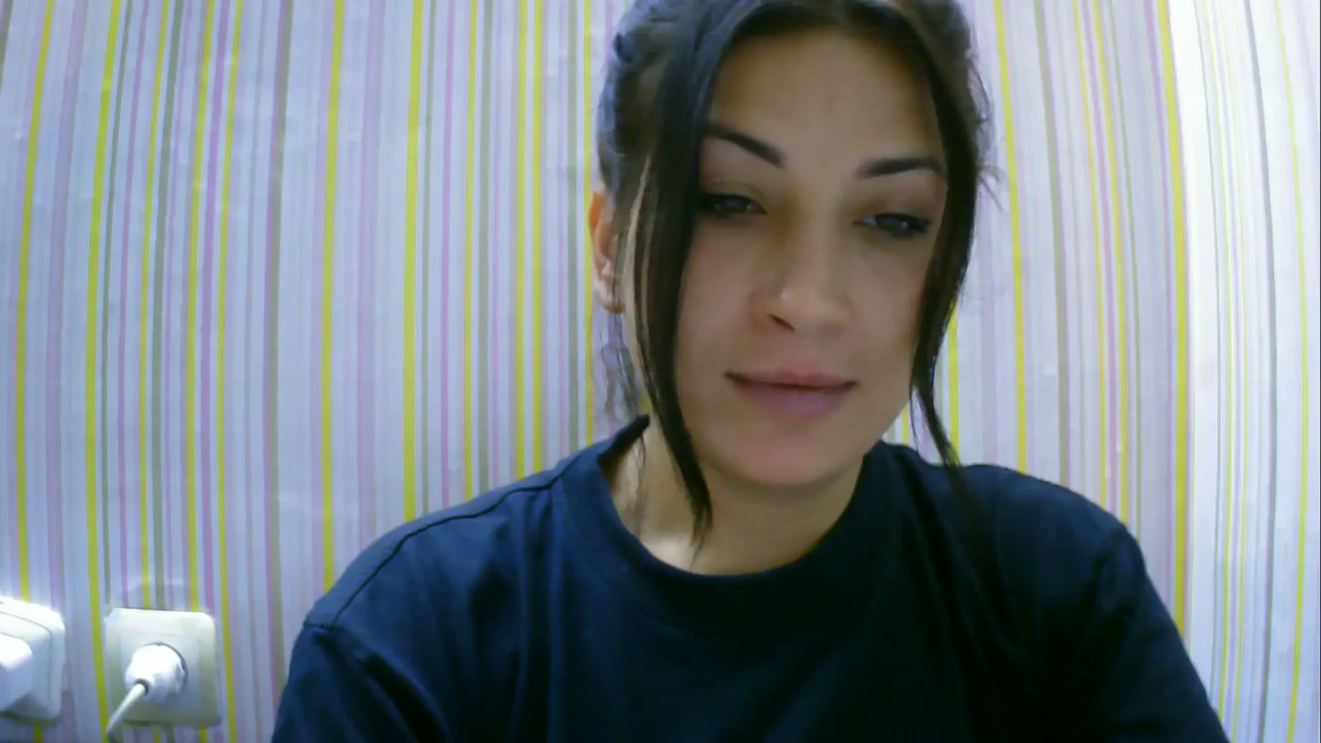 Gallery image thumbnail from SunShine90's myfreecams stream on, 08/19/2025, 18:29 image 1 of 20