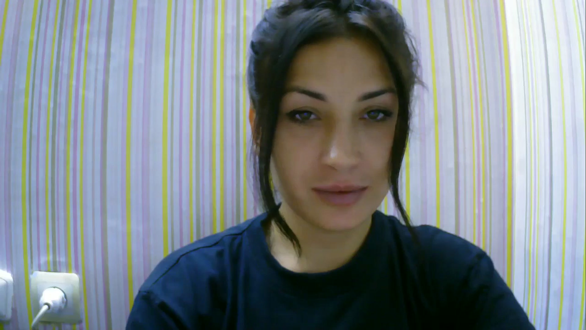 Gallery image thumbnail from SunShine90's myfreecams stream on, 08/19/2025, 18:29 image 18 of 20