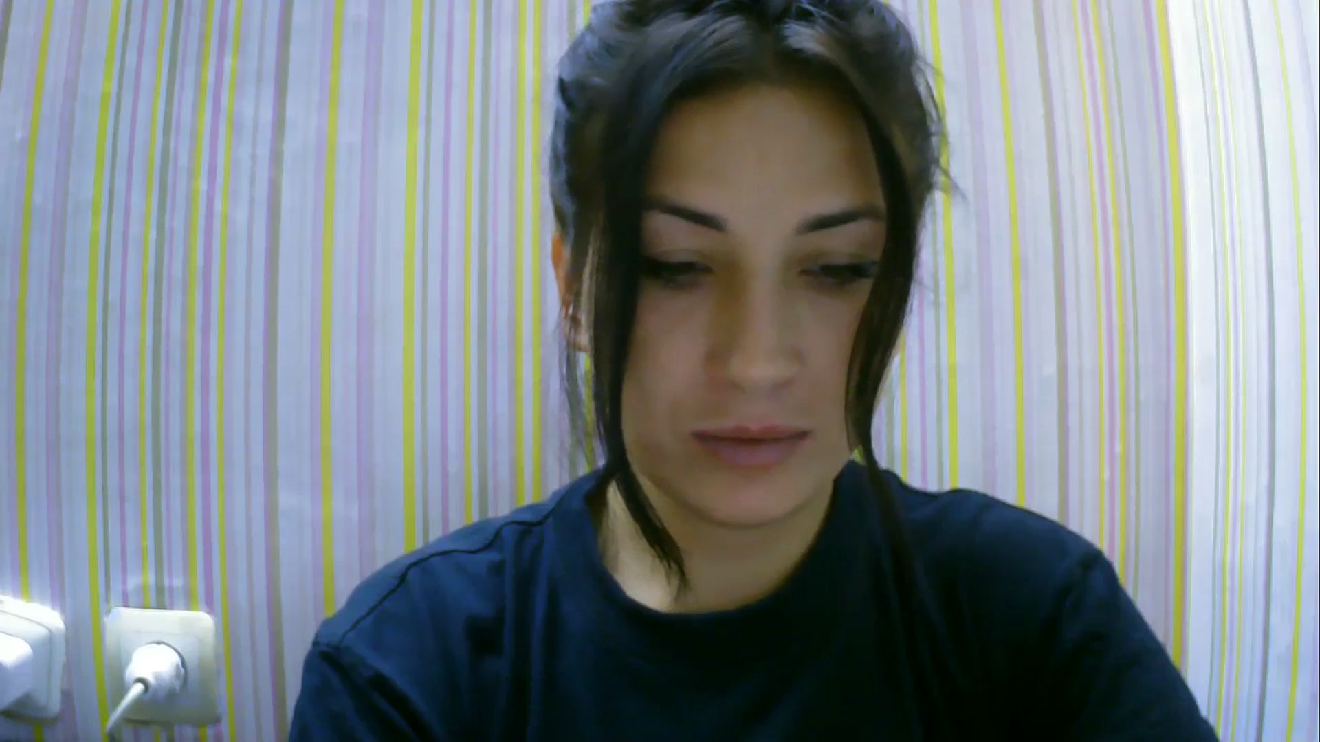 Gallery image thumbnail from SunShine90's myfreecams stream on, 08/19/2025, 18:29 image 12 of 20