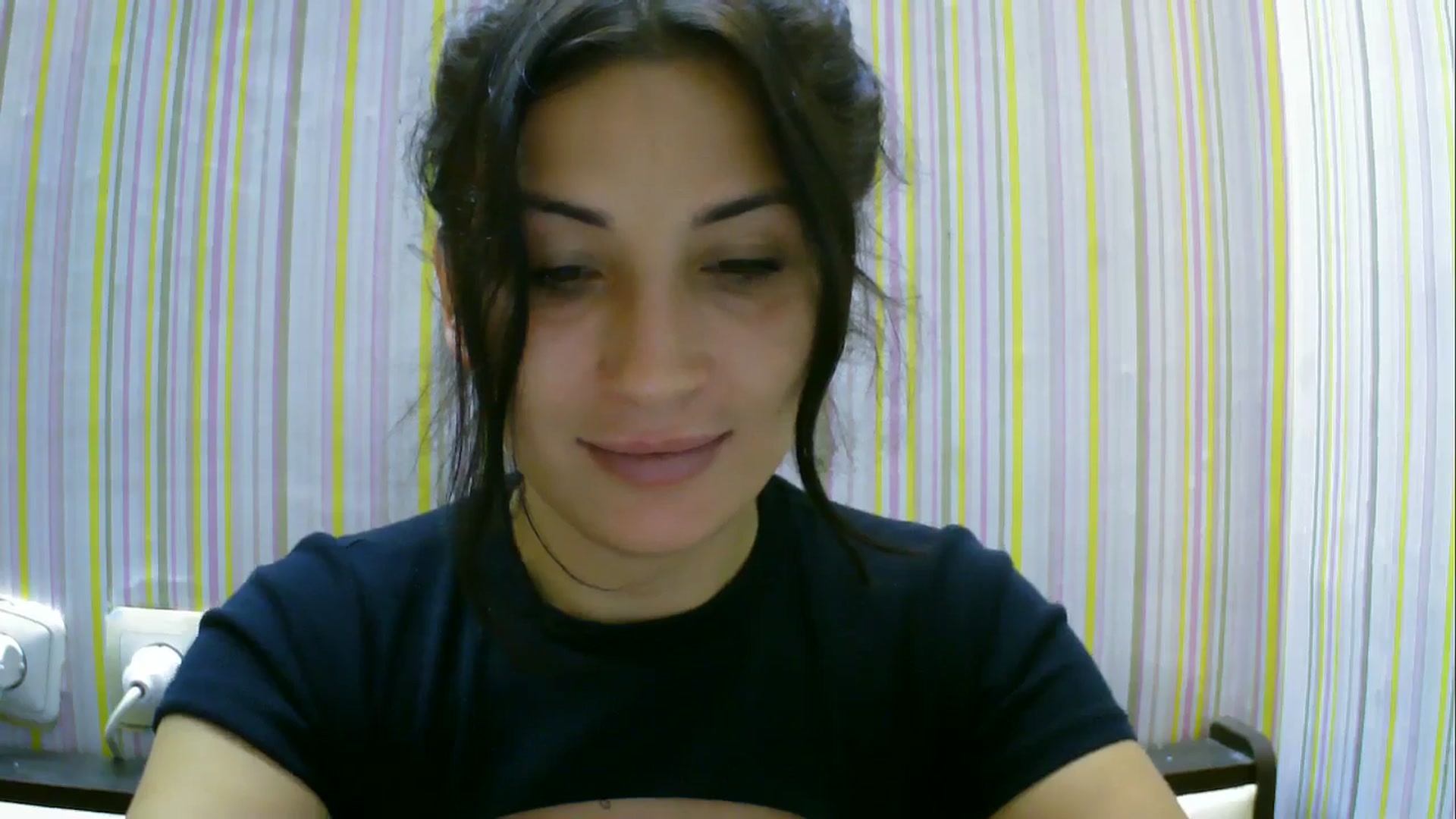 Gallery image thumbnail from SunShine90's myfreecams stream on, 09/02/2025, 19:24 image 10 of 20