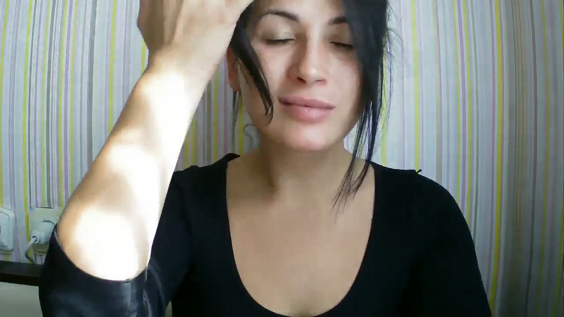 Gallery image thumbnail from SunShine90's myfreecams stream on, 09/23/2025, 11:40 image 18 of 20