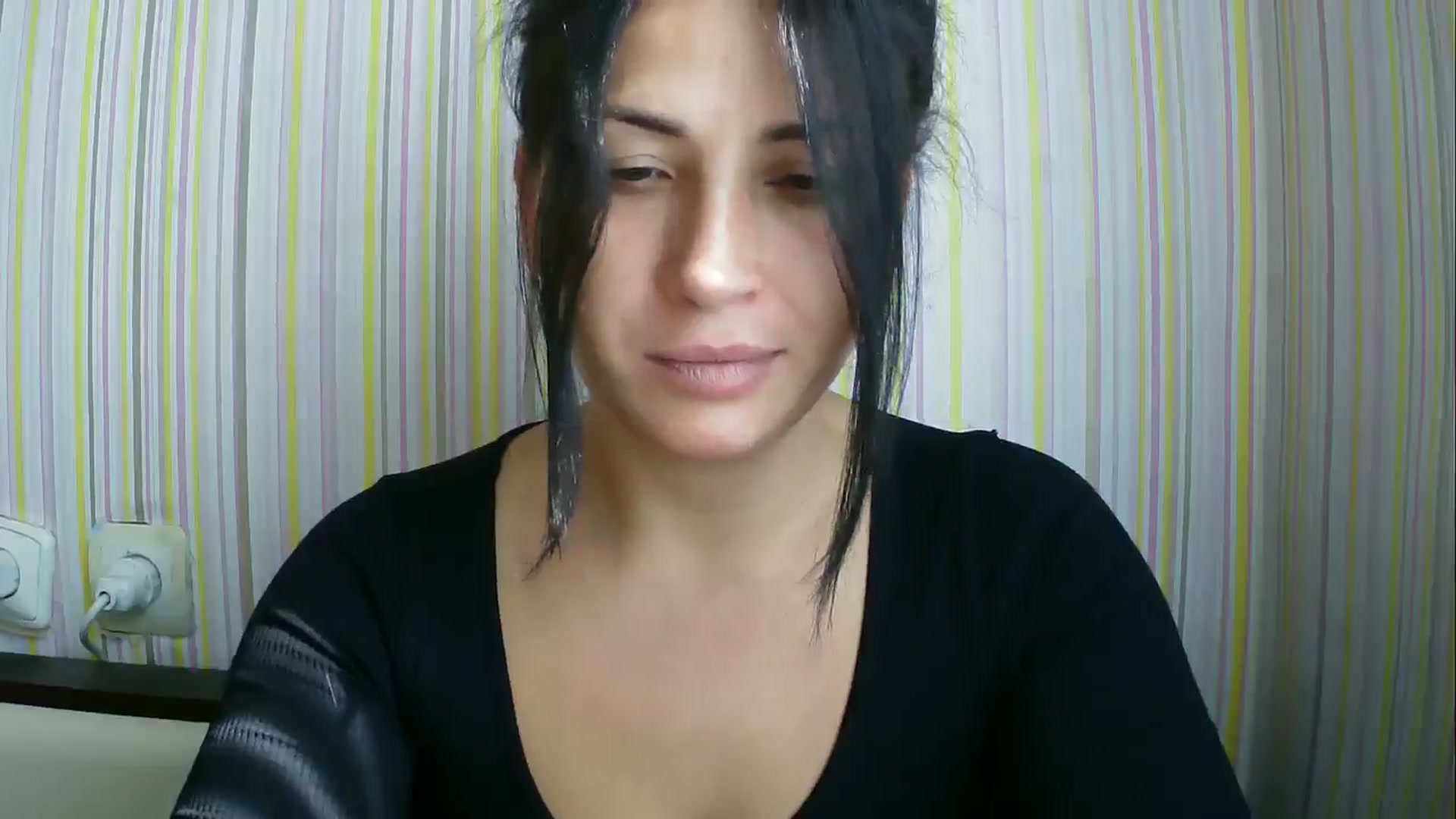 Gallery image thumbnail from SunShine90's myfreecams stream on, 09/23/2025, 11:40 image 19 of 20