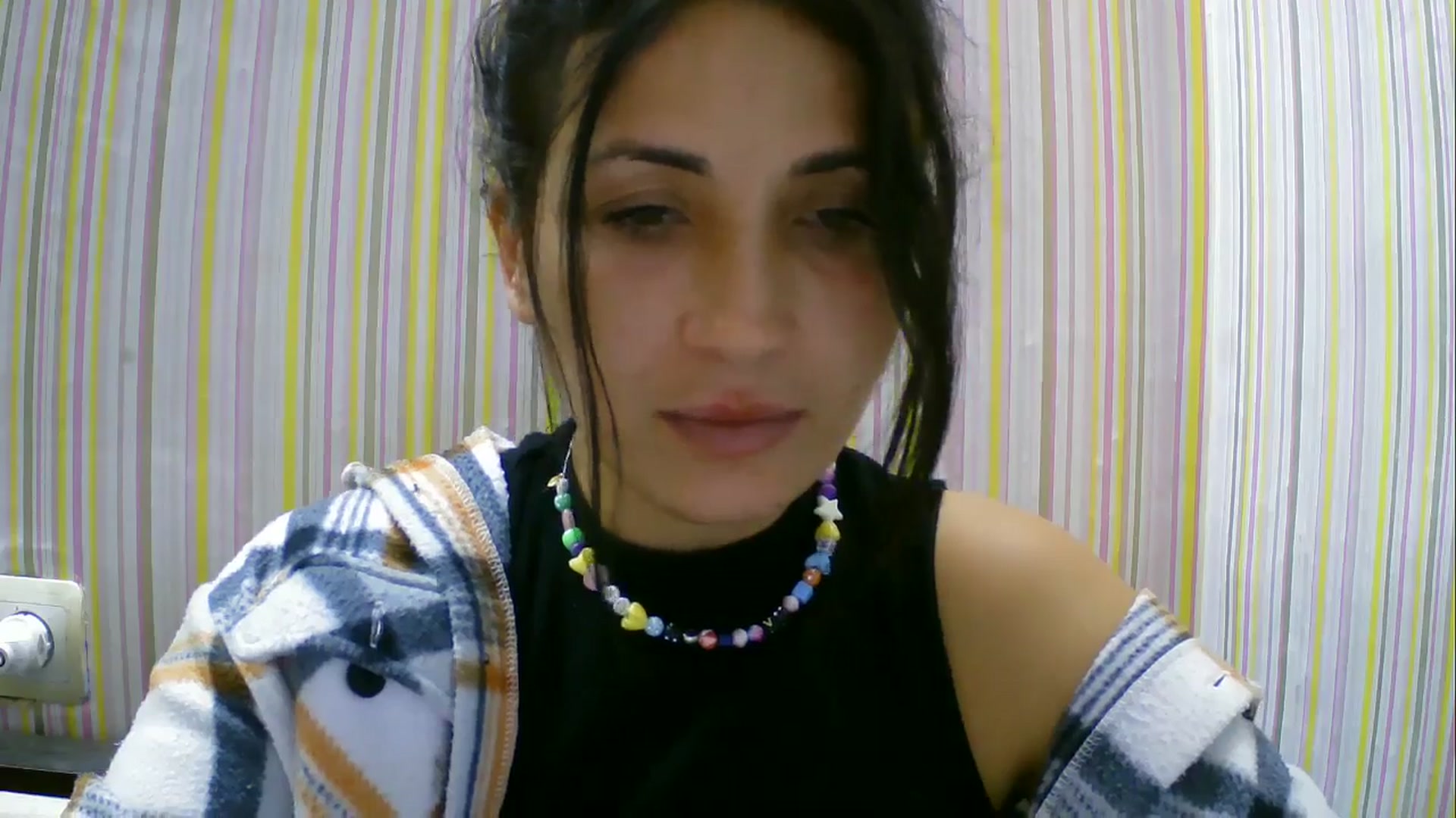 Gallery image thumbnail from SunShine90's myfreecams stream on, 09/30/2025, 16:12 image 14 of 20
