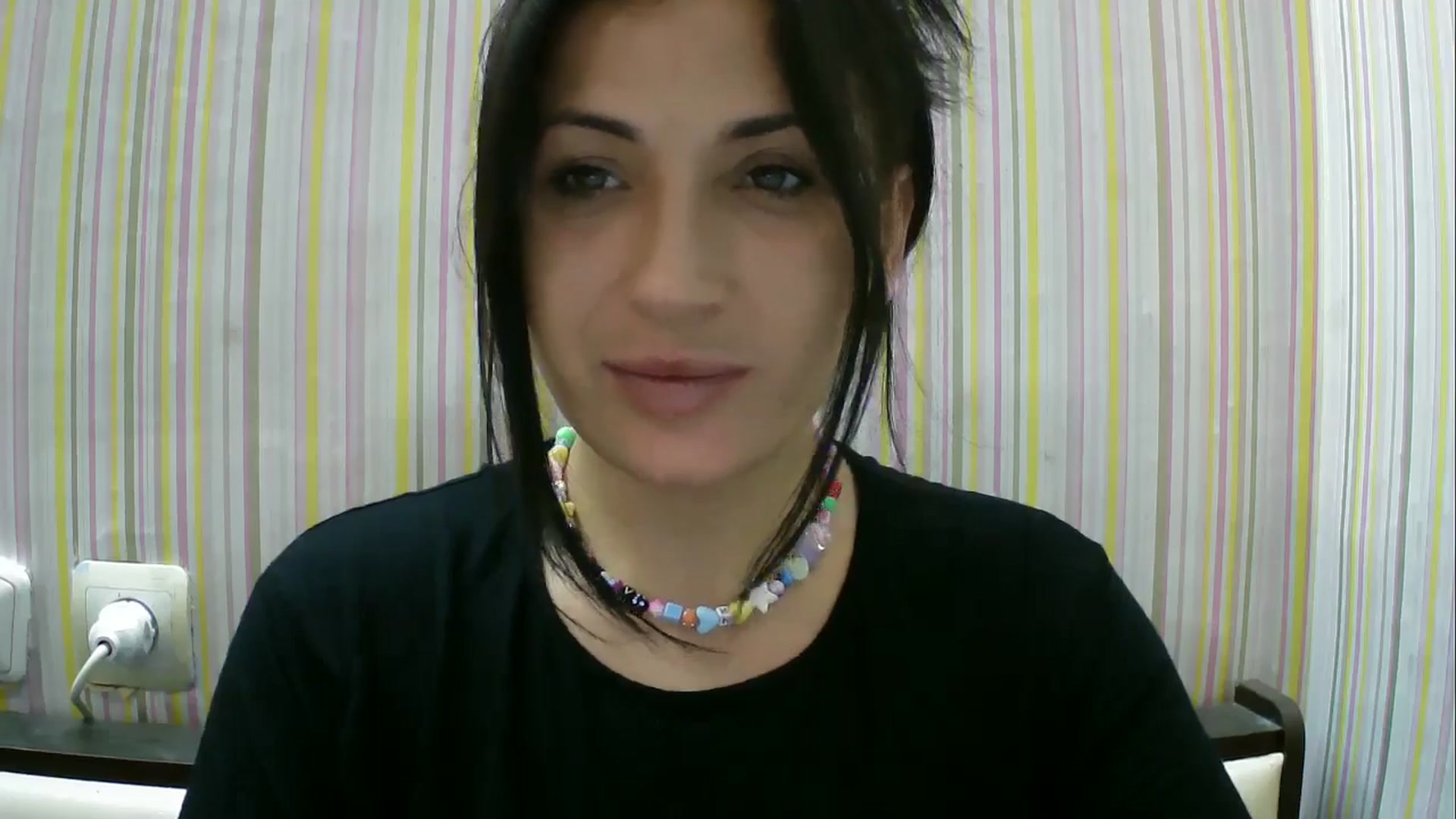 Gallery image thumbnail from SunShine90's myfreecams stream on, 10/06/2025, 16:30 image 8 of 20
