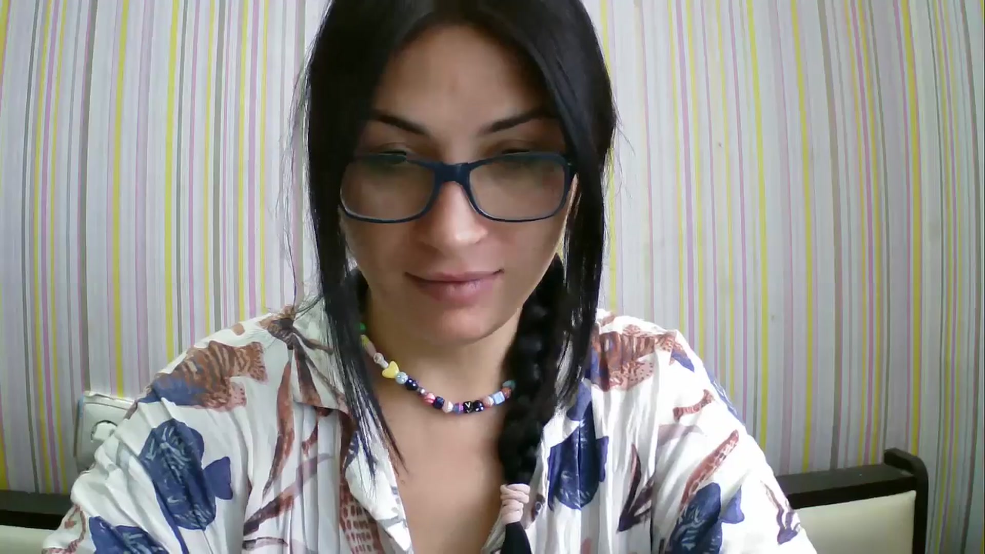 Gallery image thumbnail from SunShine90's myfreecams stream on, 10/12/2025, 07:42 image 9 of 20