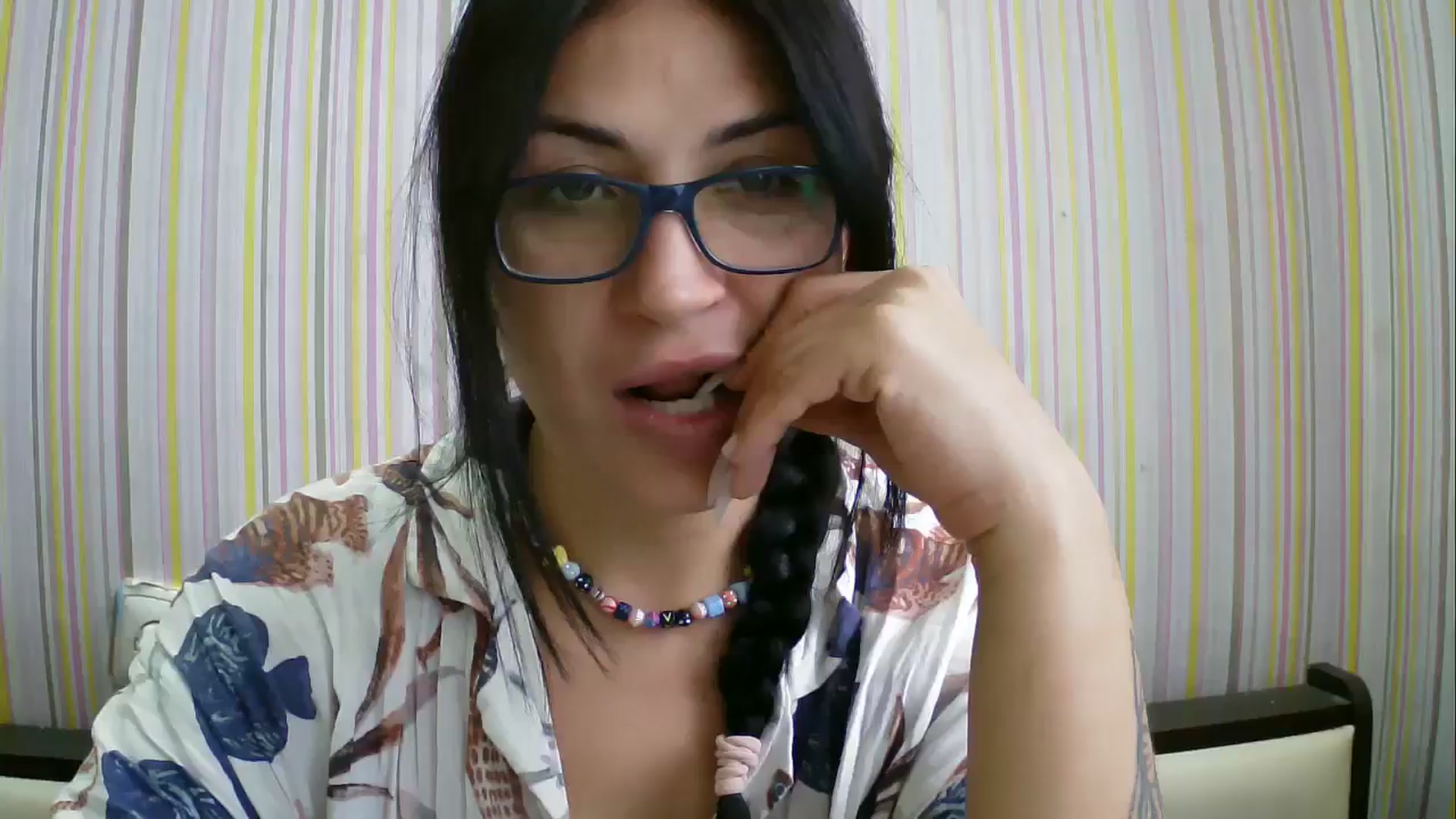 Gallery image thumbnail from SunShine90's myfreecams stream on, 10/12/2025, 07:42 image 6 of 20