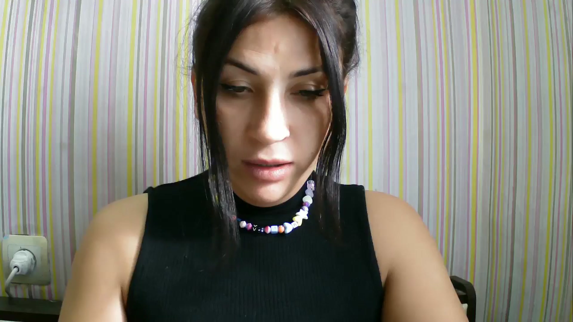 Gallery image thumbnail from SunShine90's myfreecams stream on, 10/12/2025, 12:43 image 1 of 20