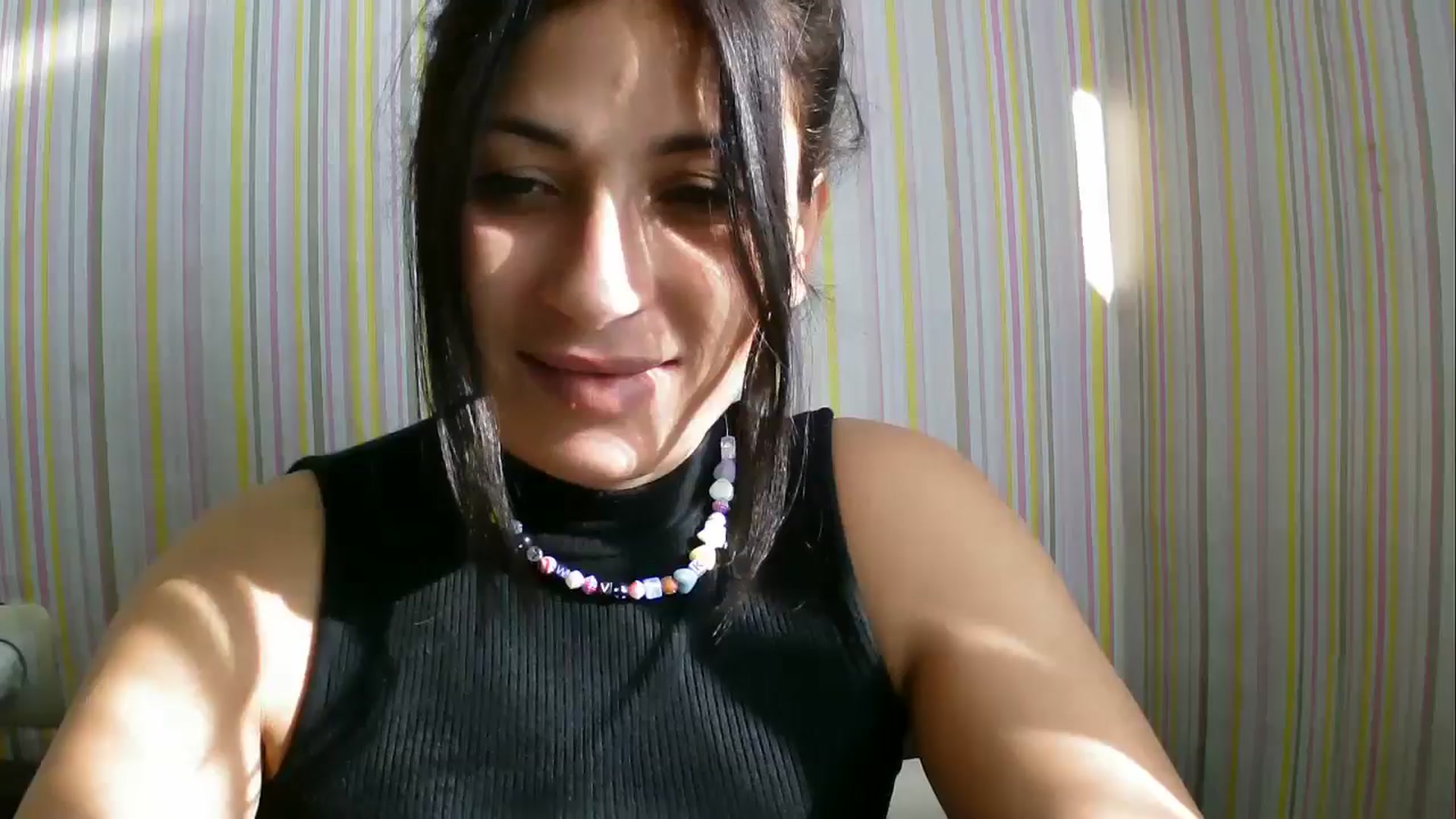 Gallery image thumbnail from SunShine90's myfreecams stream on, 10/12/2025, 12:43 image 10 of 20
