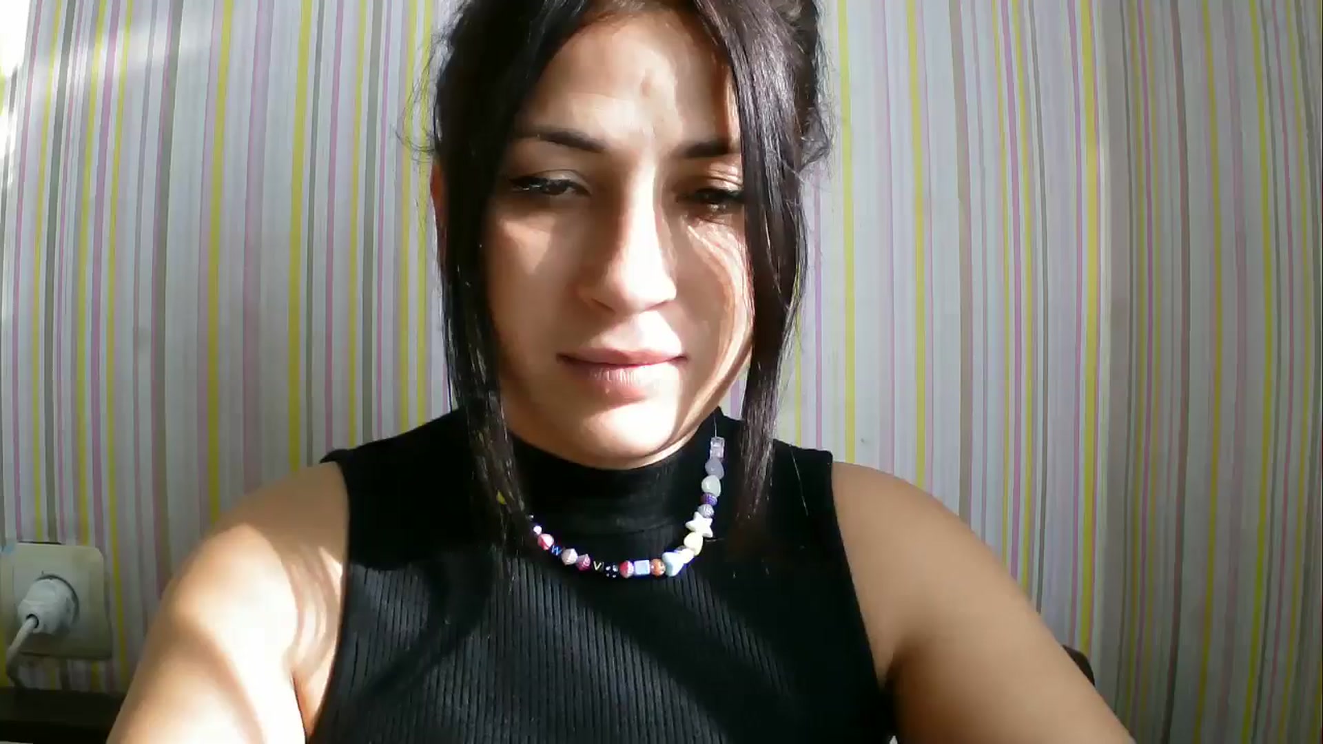 Gallery image thumbnail from SunShine90's myfreecams stream on, 10/12/2025, 12:43 image 5 of 20