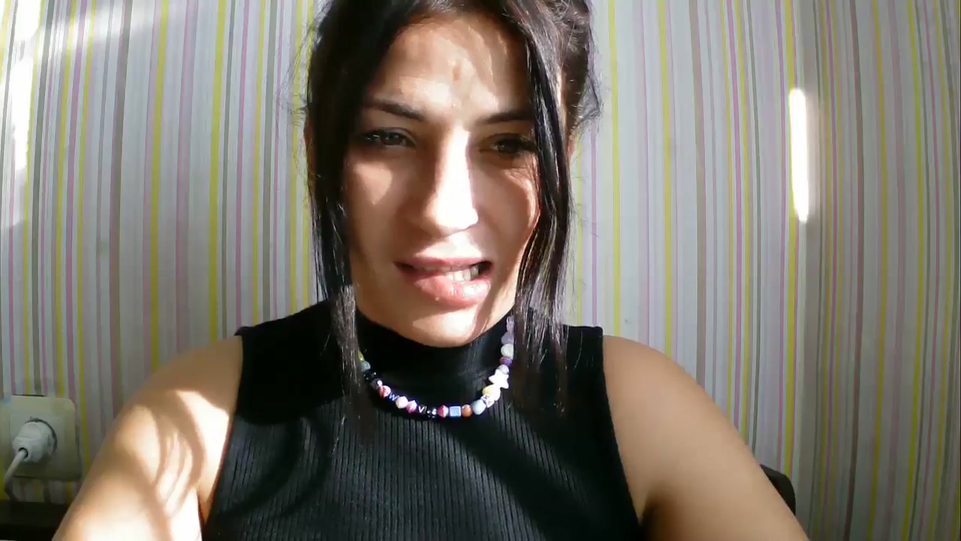Gallery image thumbnail from SunShine90's myfreecams stream on, 10/12/2025, 12:43 image 8 of 20