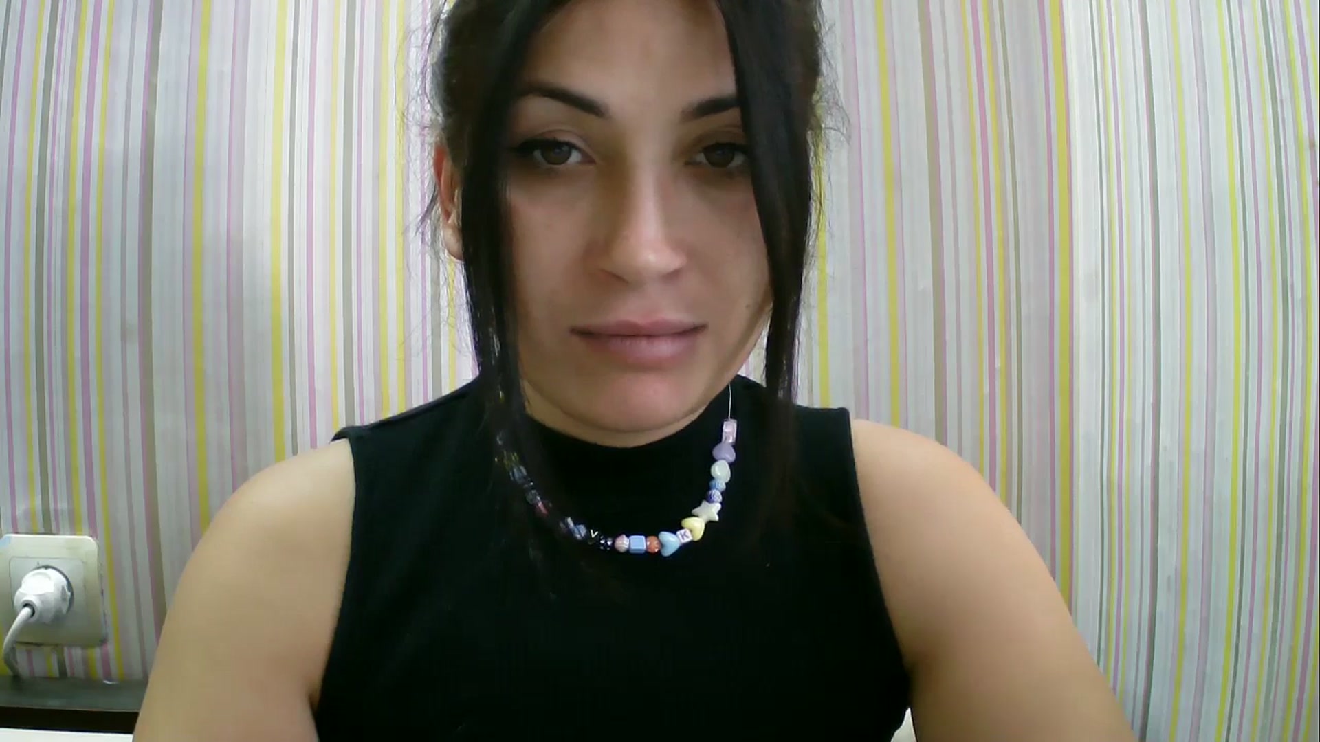 Gallery image thumbnail from SunShine90's myfreecams stream on, 10/12/2025, 13:19 image 13 of 20