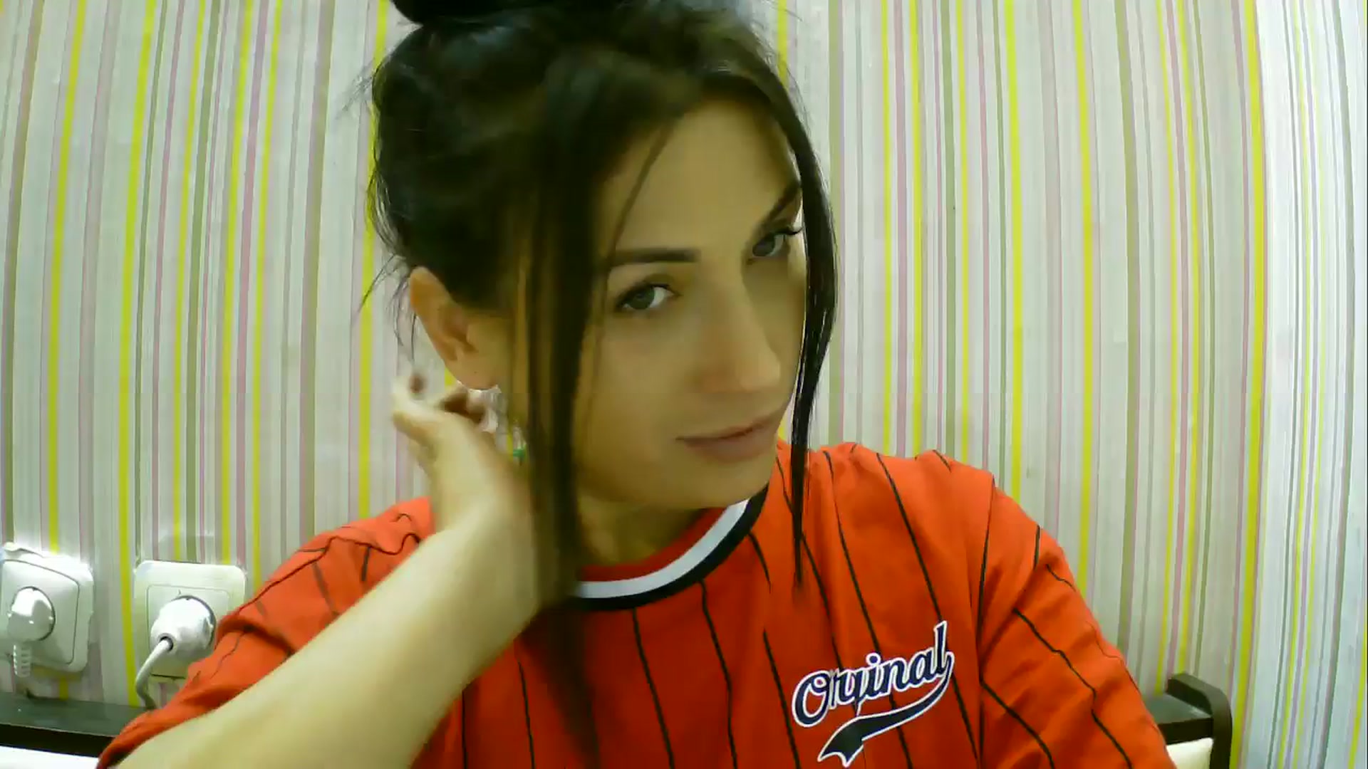 Gallery image thumbnail from SunShine90's myfreecams stream on, 10/15/2025, 16:07 image 13 of 20