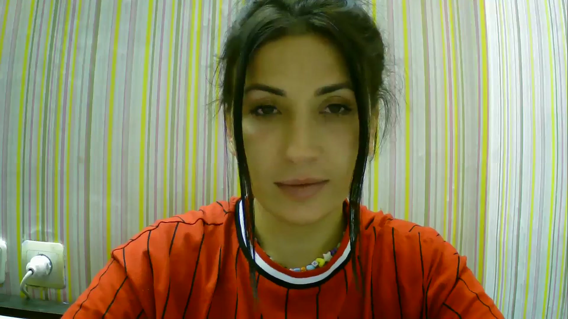 Gallery image thumbnail from SunShine90's myfreecams stream on, 10/15/2025, 19:24 image 6 of 20