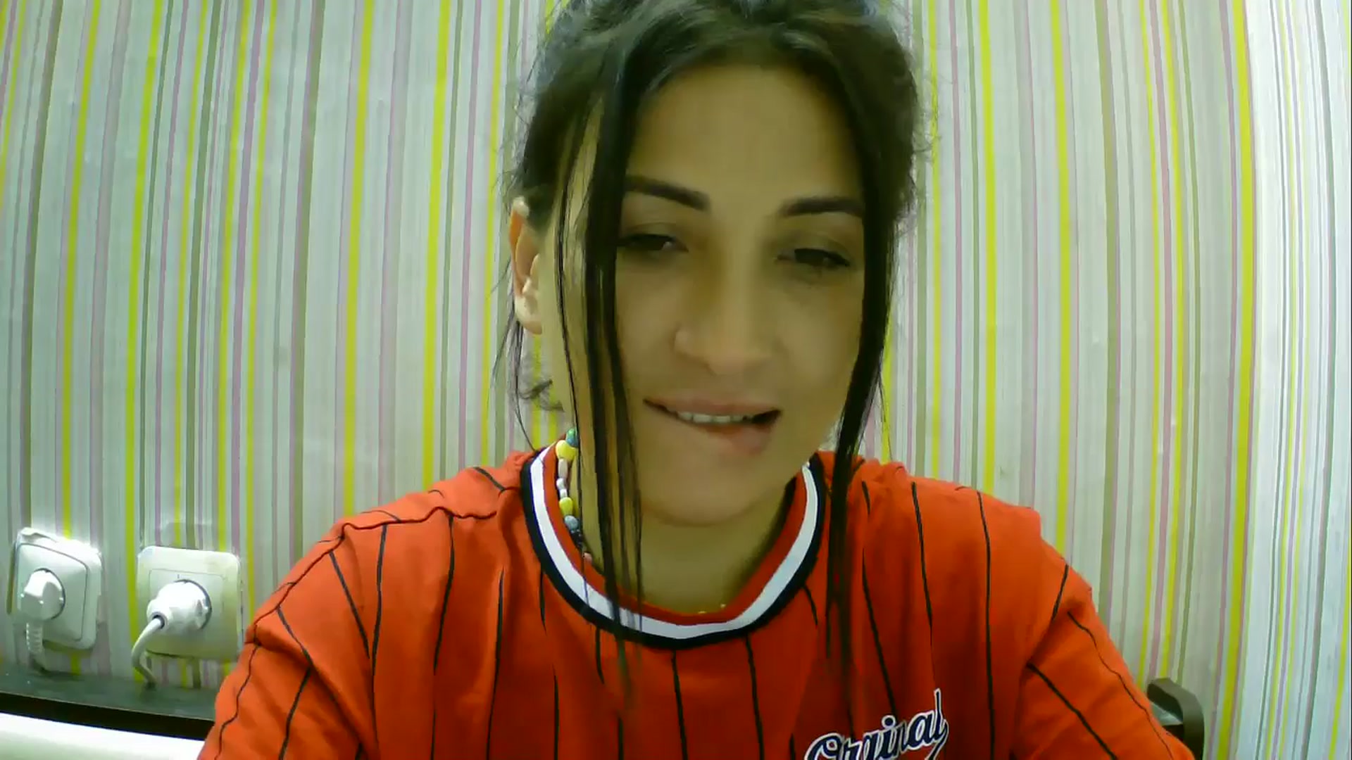 Gallery image thumbnail from SunShine90's myfreecams stream on, 10/15/2025, 19:24 image 17 of 20