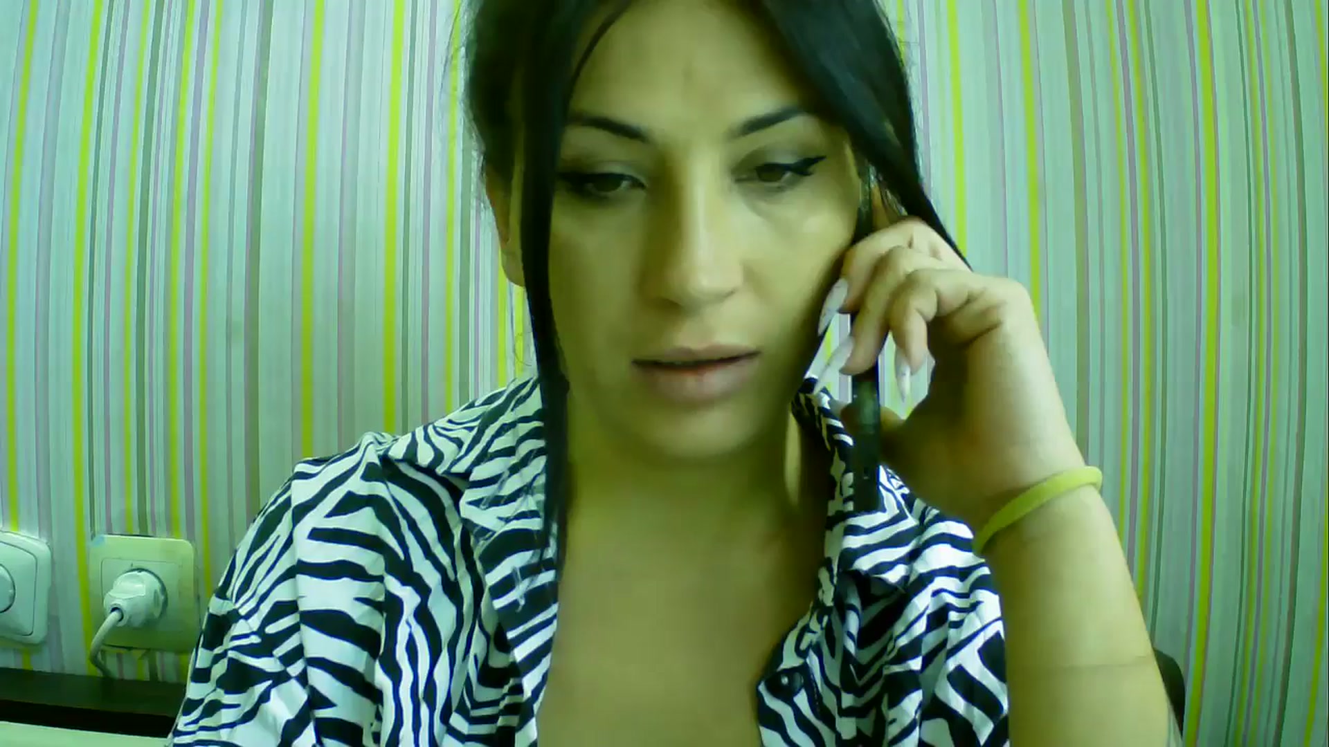 Gallery image thumbnail from SunShine90's myfreecams stream on, 10/18/2025, 09:39 image 1 of 20