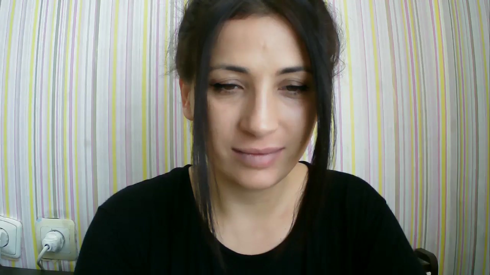 Gallery image thumbnail from SunShine90's myfreecams stream on, 10/26/2025, 08:15 image 6 of 20