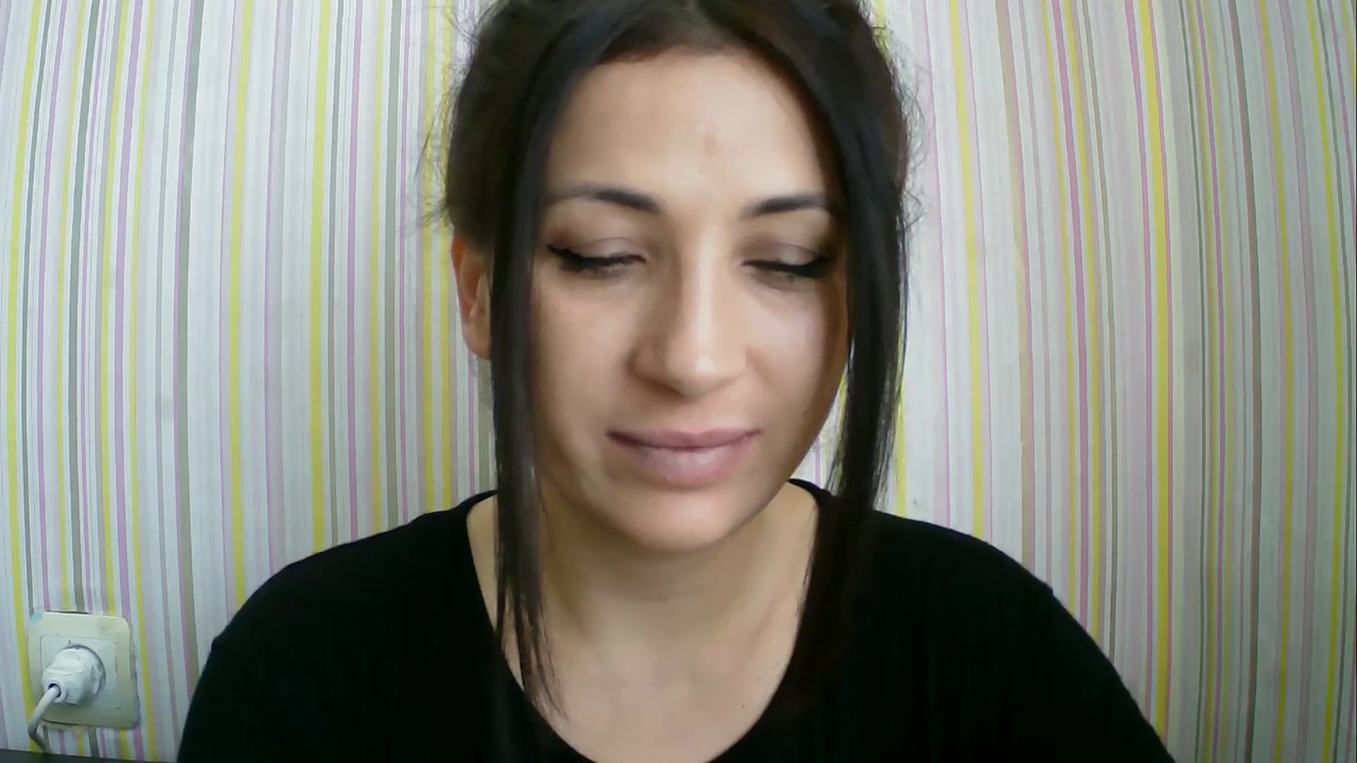 Gallery image thumbnail from SunShine90's myfreecams stream on, 10/26/2025, 08:15 image 11 of 20