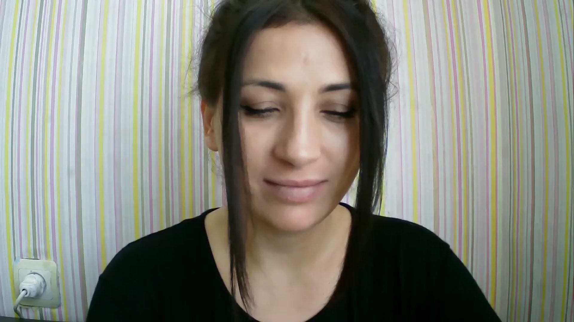 Gallery image thumbnail from SunShine90's myfreecams stream on, 10/26/2025, 08:15 image 12 of 20