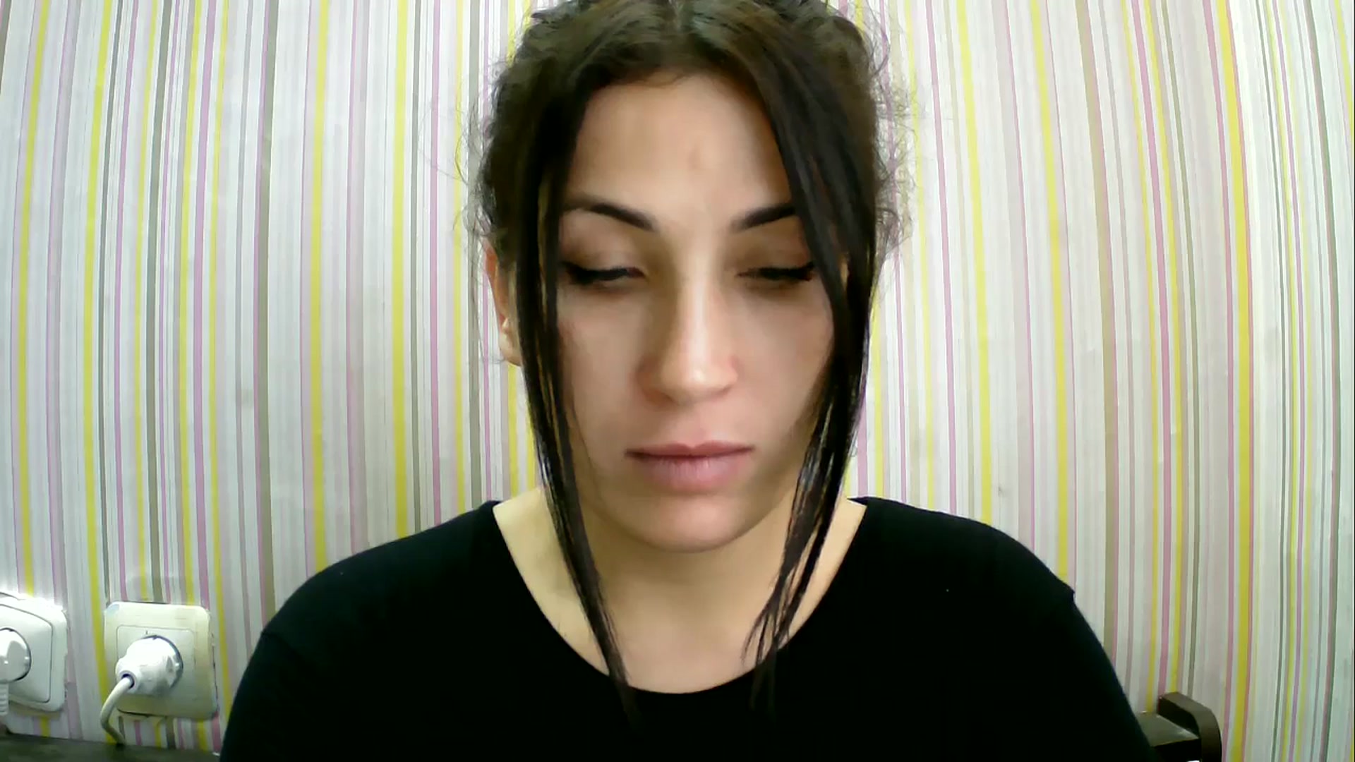 Gallery image thumbnail from SunShine90's myfreecams stream on, 10/27/2025, 12:04 image 9 of 20