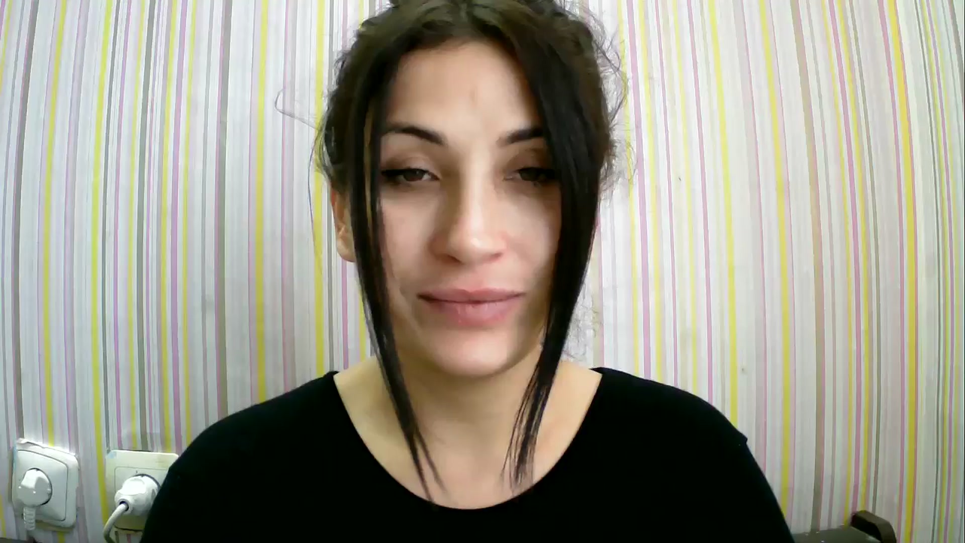 Gallery image thumbnail from SunShine90's myfreecams stream on, 10/27/2025, 12:04 image 1 of 20