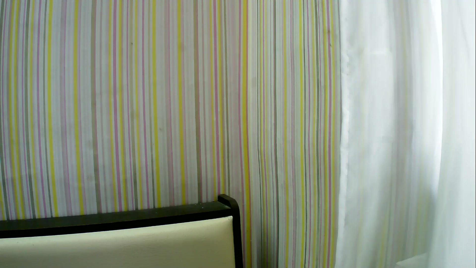 Gallery image thumbnail from SunShine90's myfreecams stream on, 10/27/2025, 12:04 image 6 of 20
