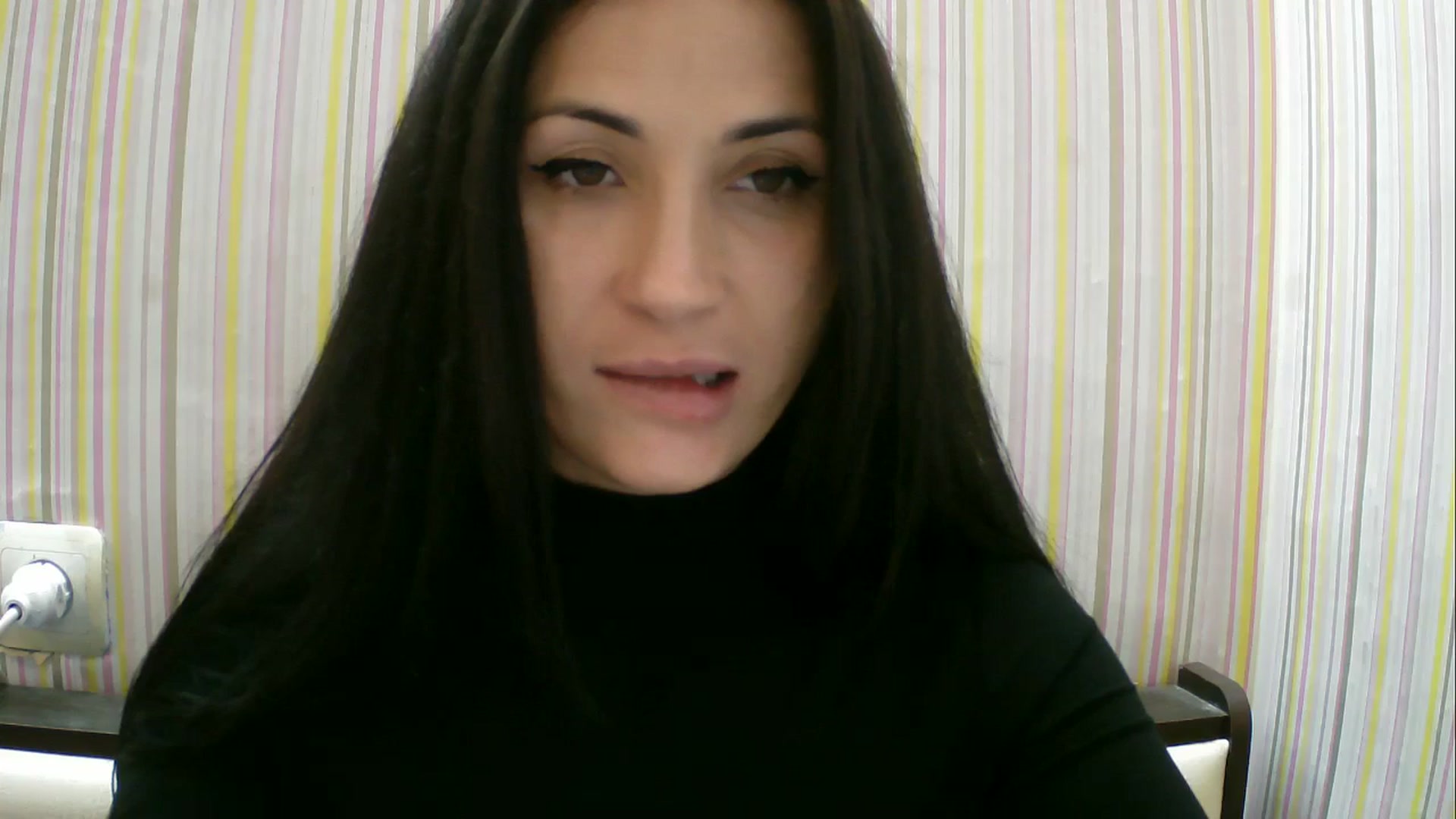 Gallery image thumbnail from SunShine90's myfreecams stream on, 11/03/2025, 14:02 image 17 of 20