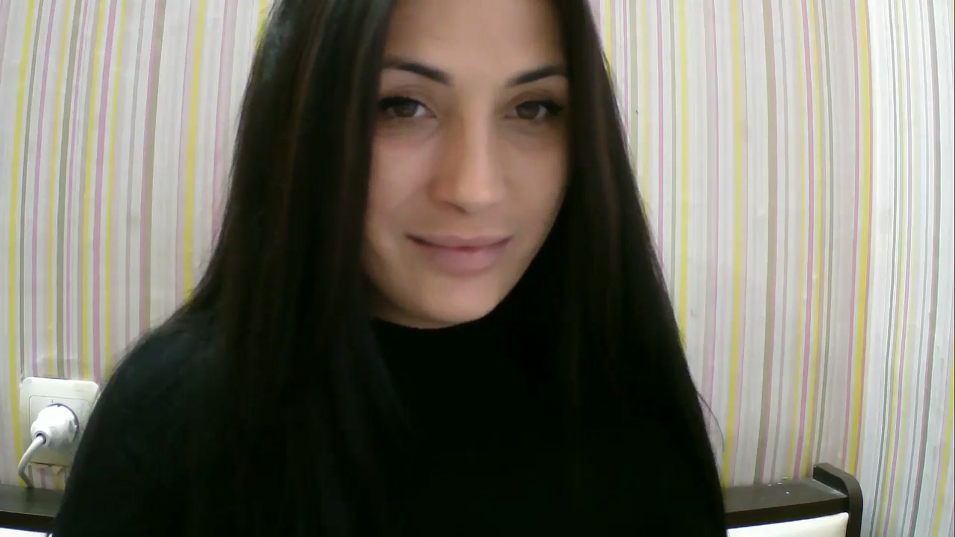 Gallery image thumbnail from SunShine90's myfreecams stream on, 11/03/2025, 14:02 image 3 of 20