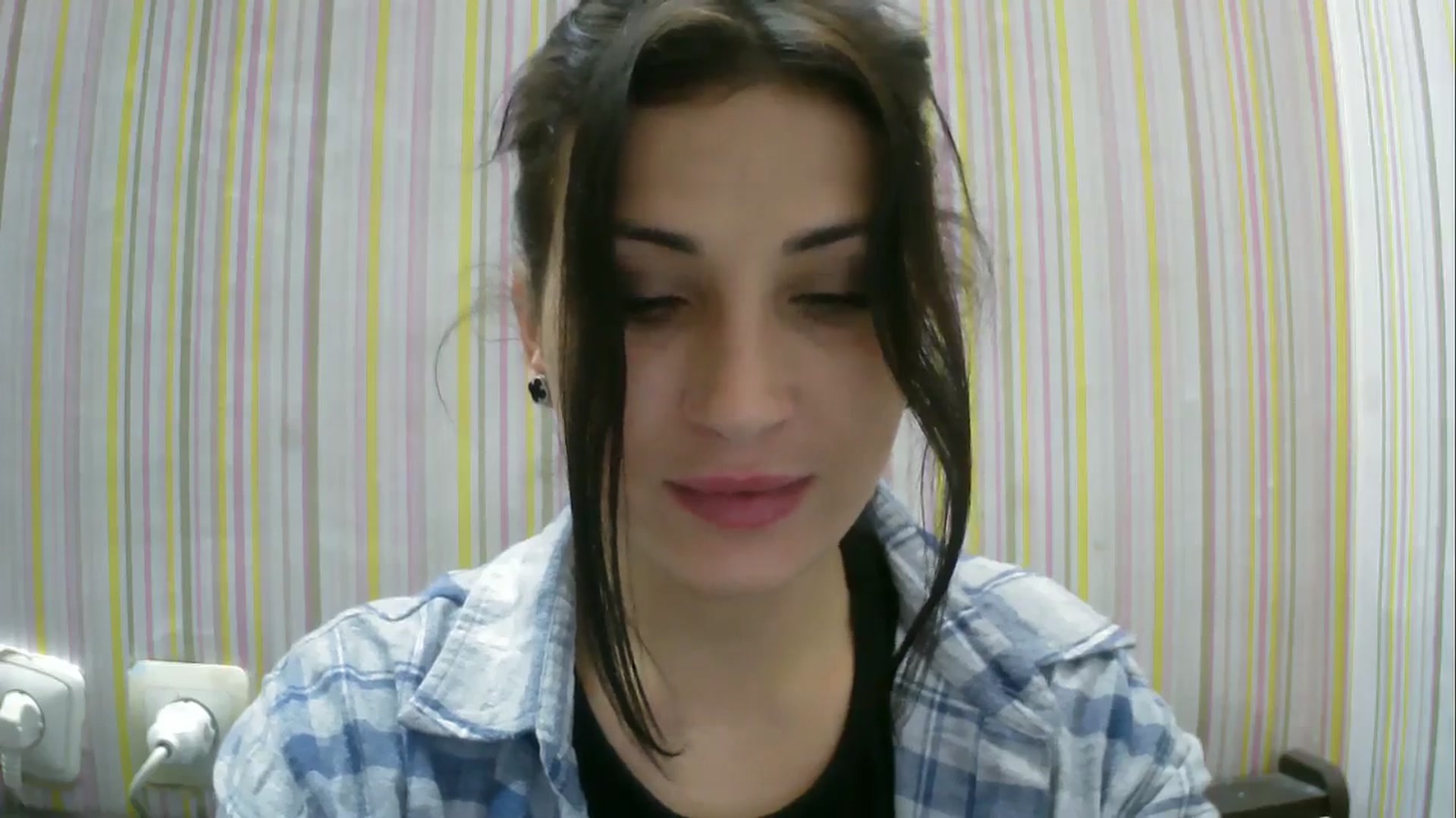 Gallery image thumbnail from SunShine90's myfreecams stream on, 11/09/2025, 13:27 image 4 of 20