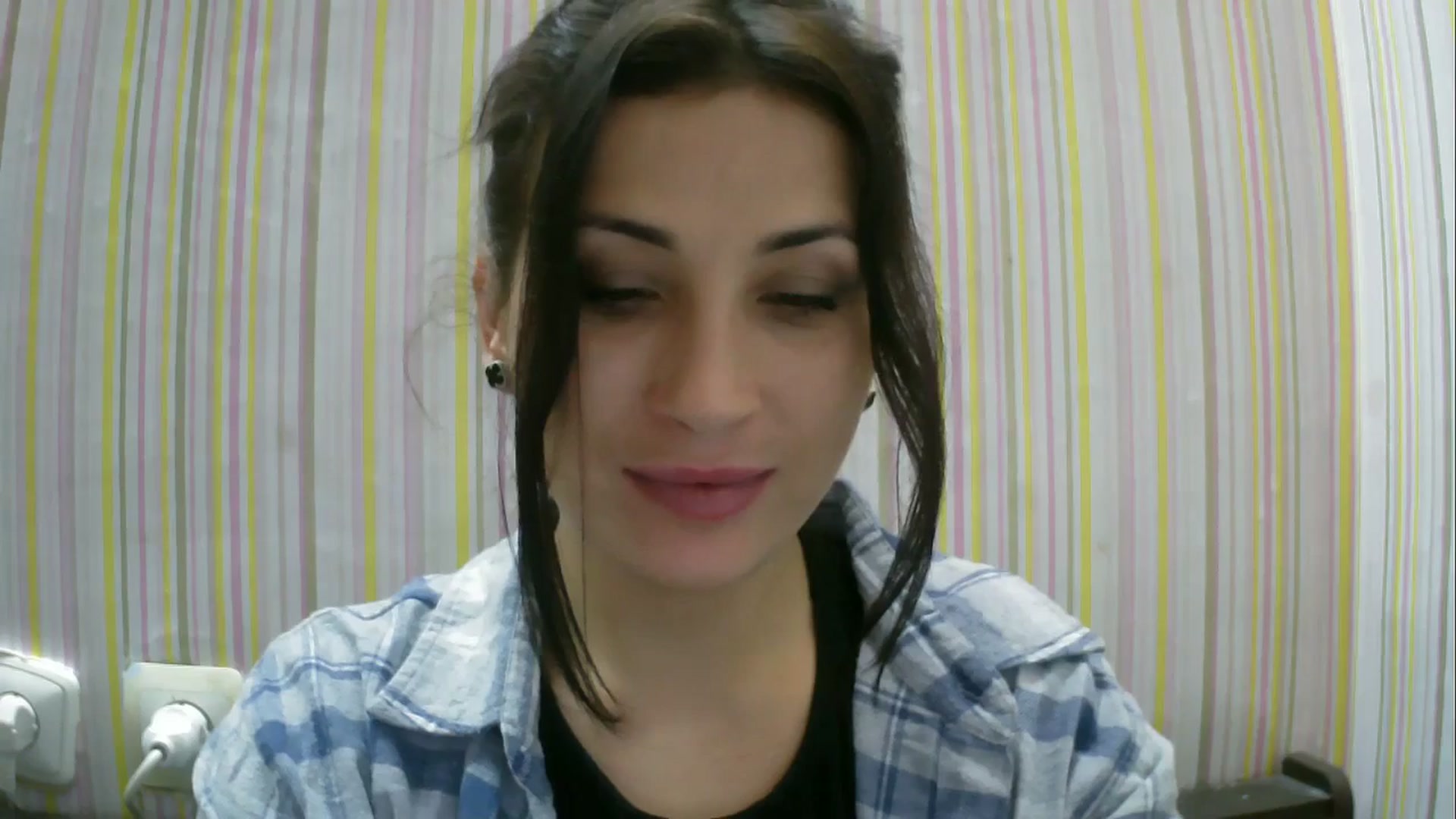 Gallery image thumbnail from SunShine90's myfreecams stream on, 11/09/2025, 13:27 image 6 of 20
