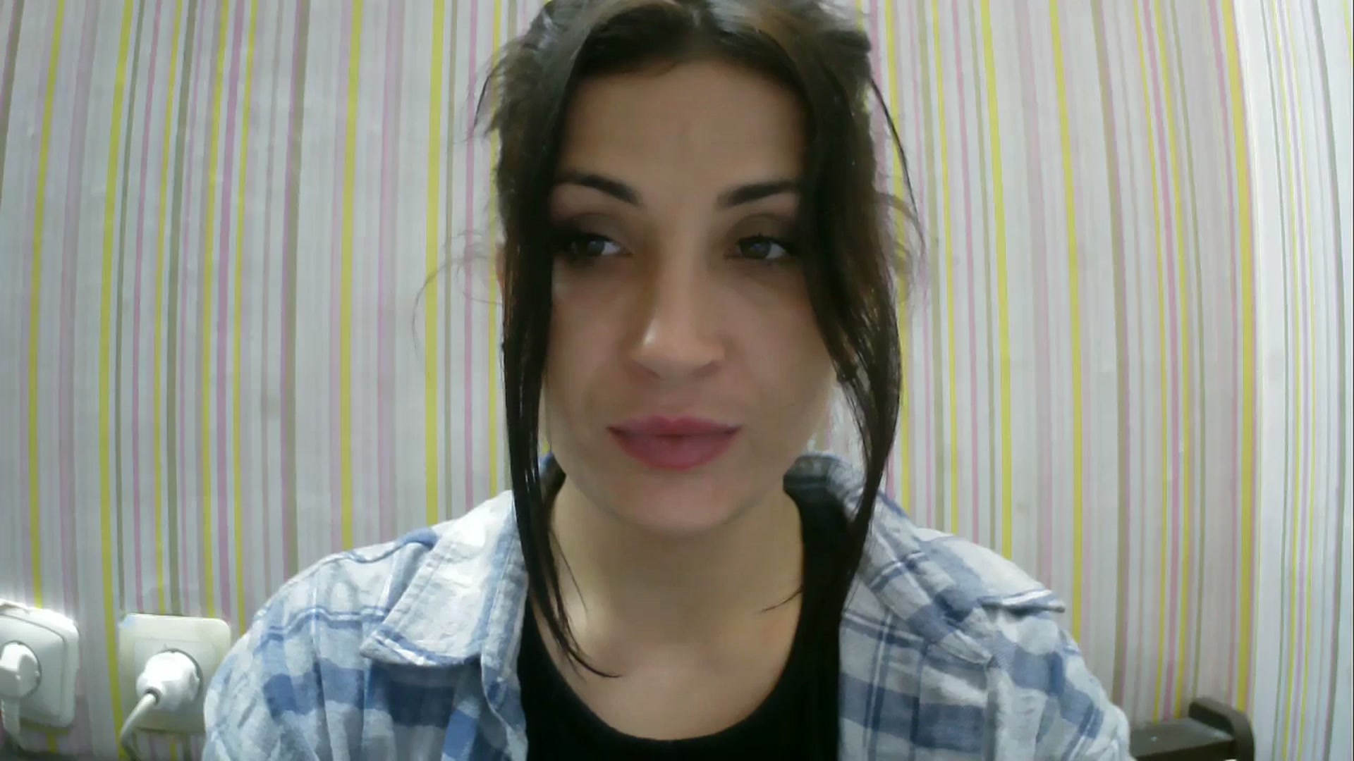 Gallery image thumbnail from SunShine90's myfreecams stream on, 11/09/2025, 13:27 image 3 of 20