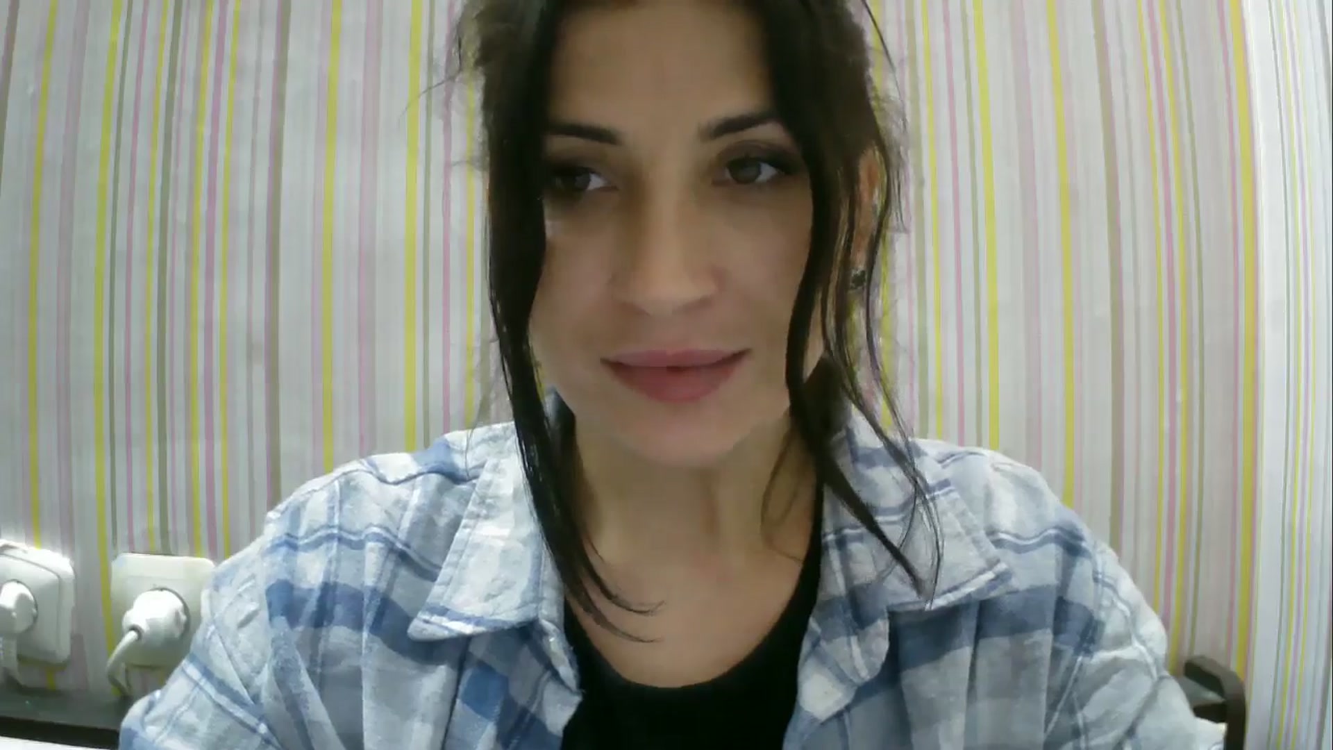 Gallery image thumbnail from SunShine90's myfreecams stream on, 11/09/2025, 15:41 image 14 of 20