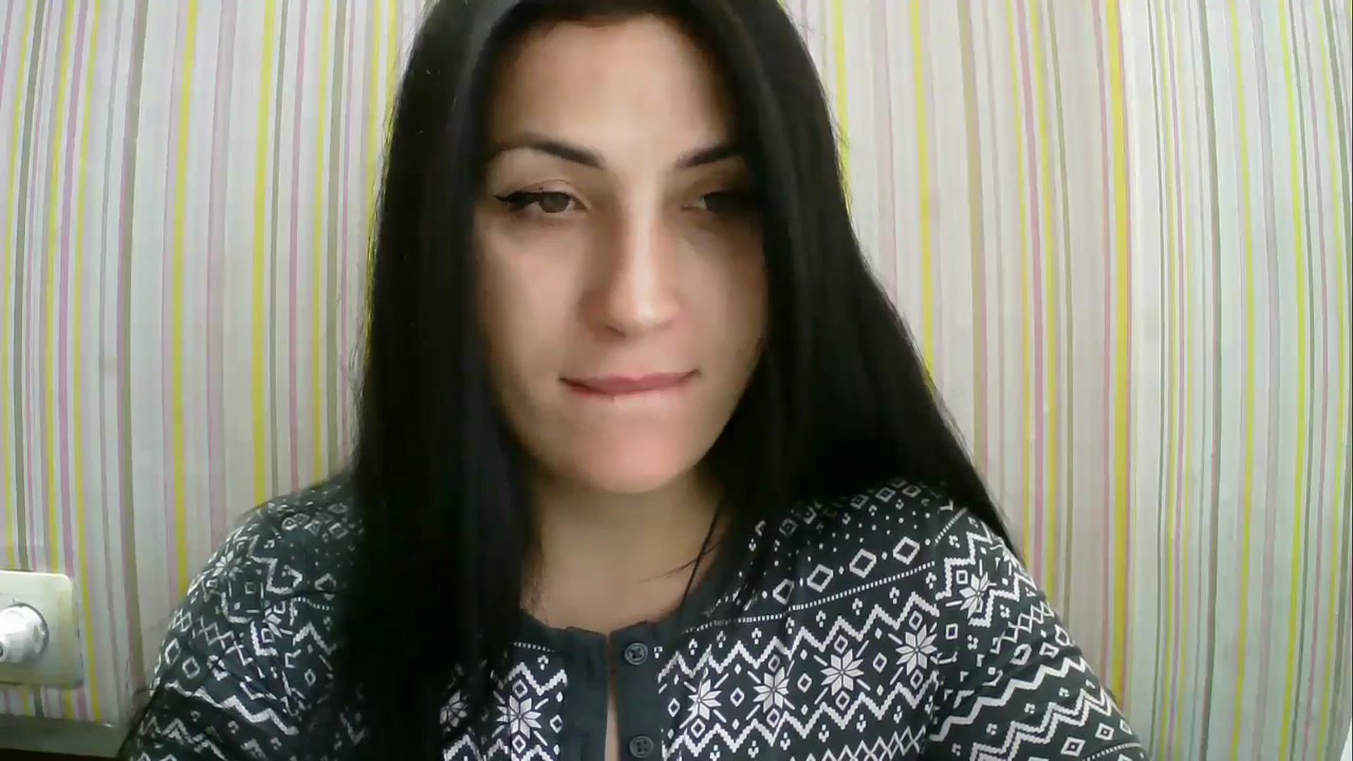 Gallery image thumbnail from SunShine90's myfreecams stream on, 11/16/2025, 10:57 image 15 of 20